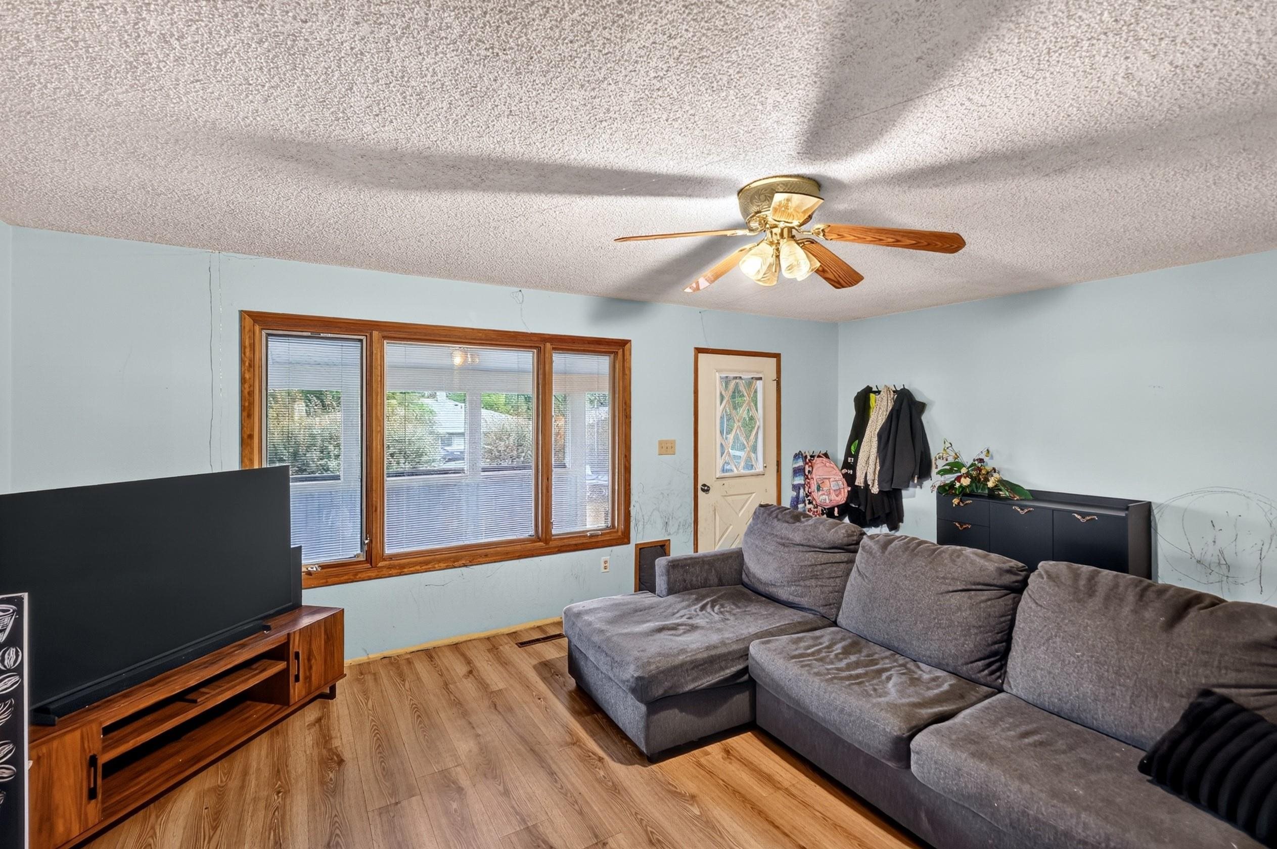 4208 E Hastings Ave - Photo 8