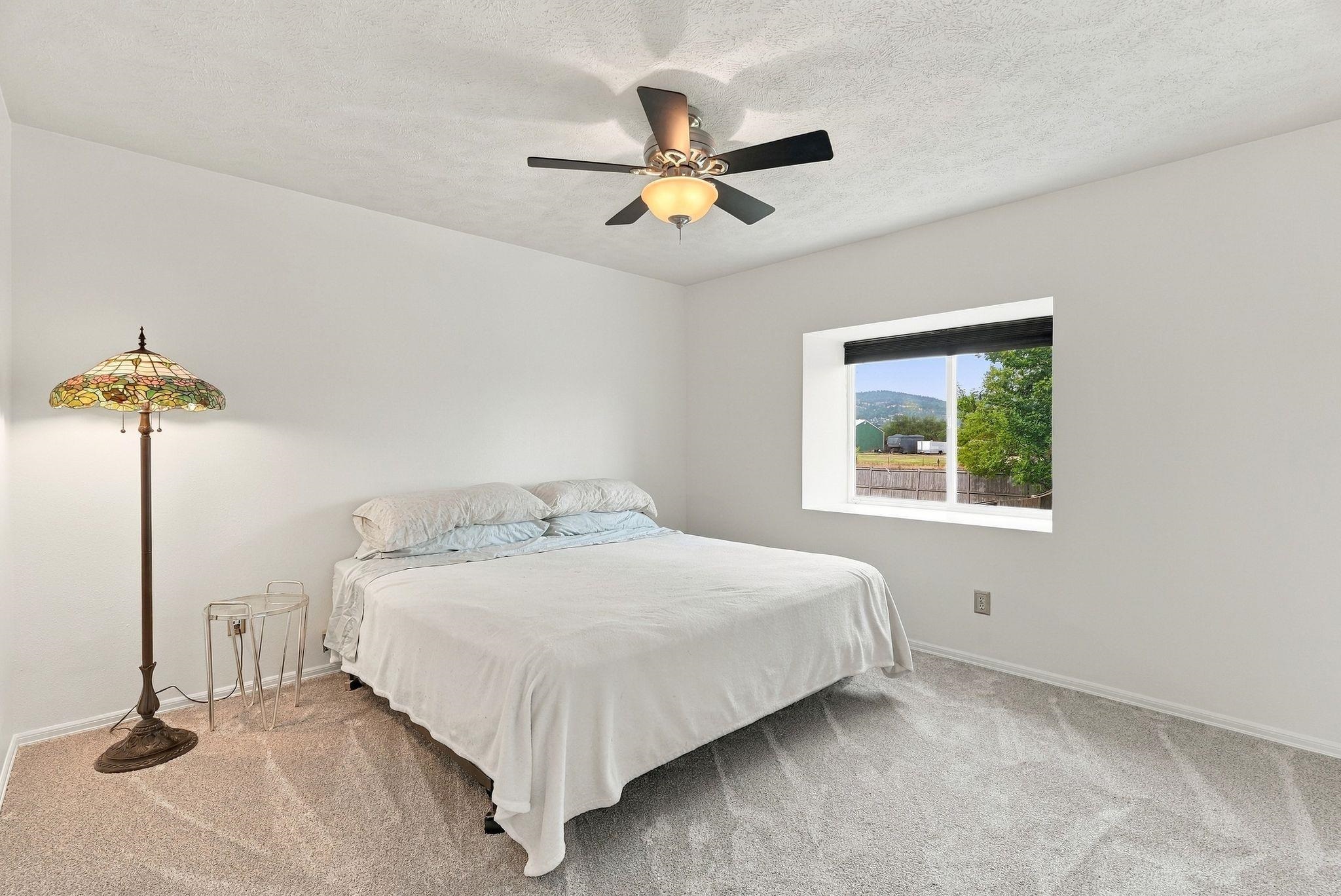 20017 E Grace Ln - Photo 17