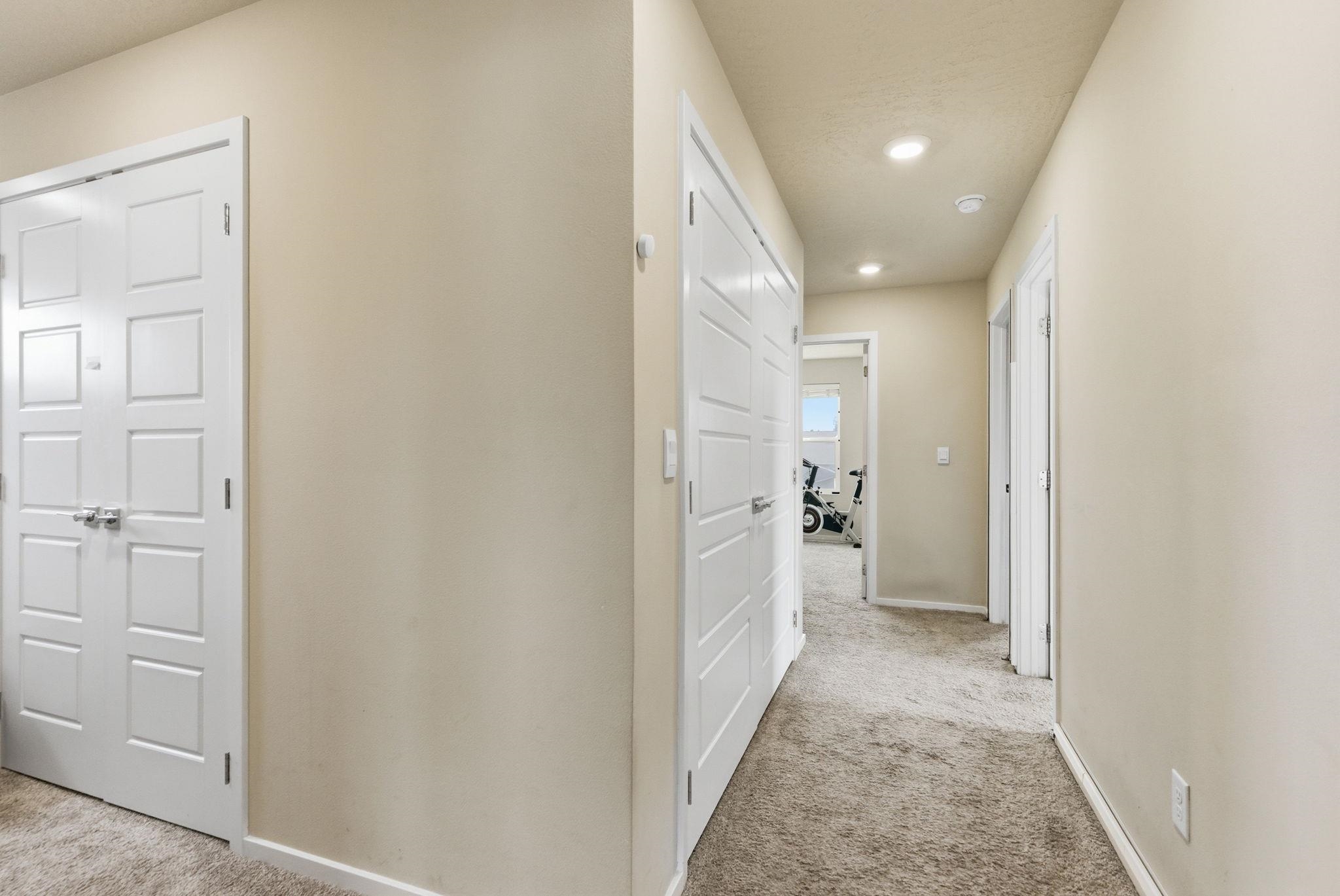 5606 W Youngstown Ln - Photo 11
