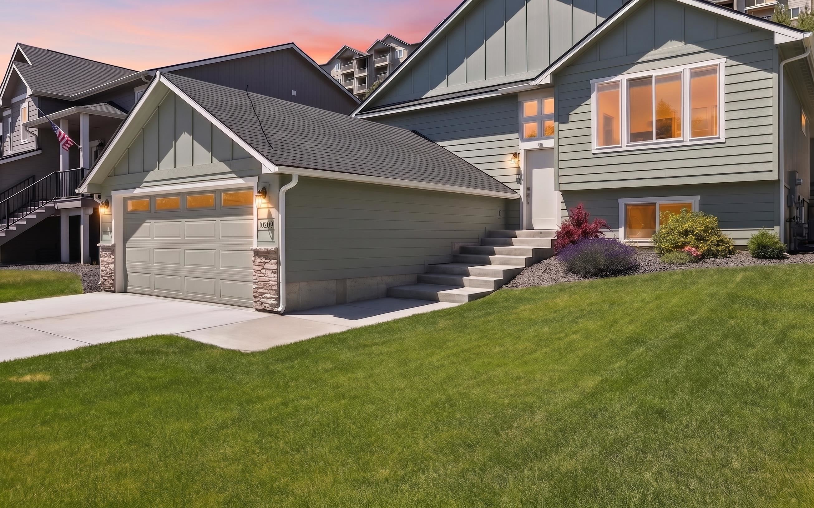 16105 N Gleneden Dr - Photo 1