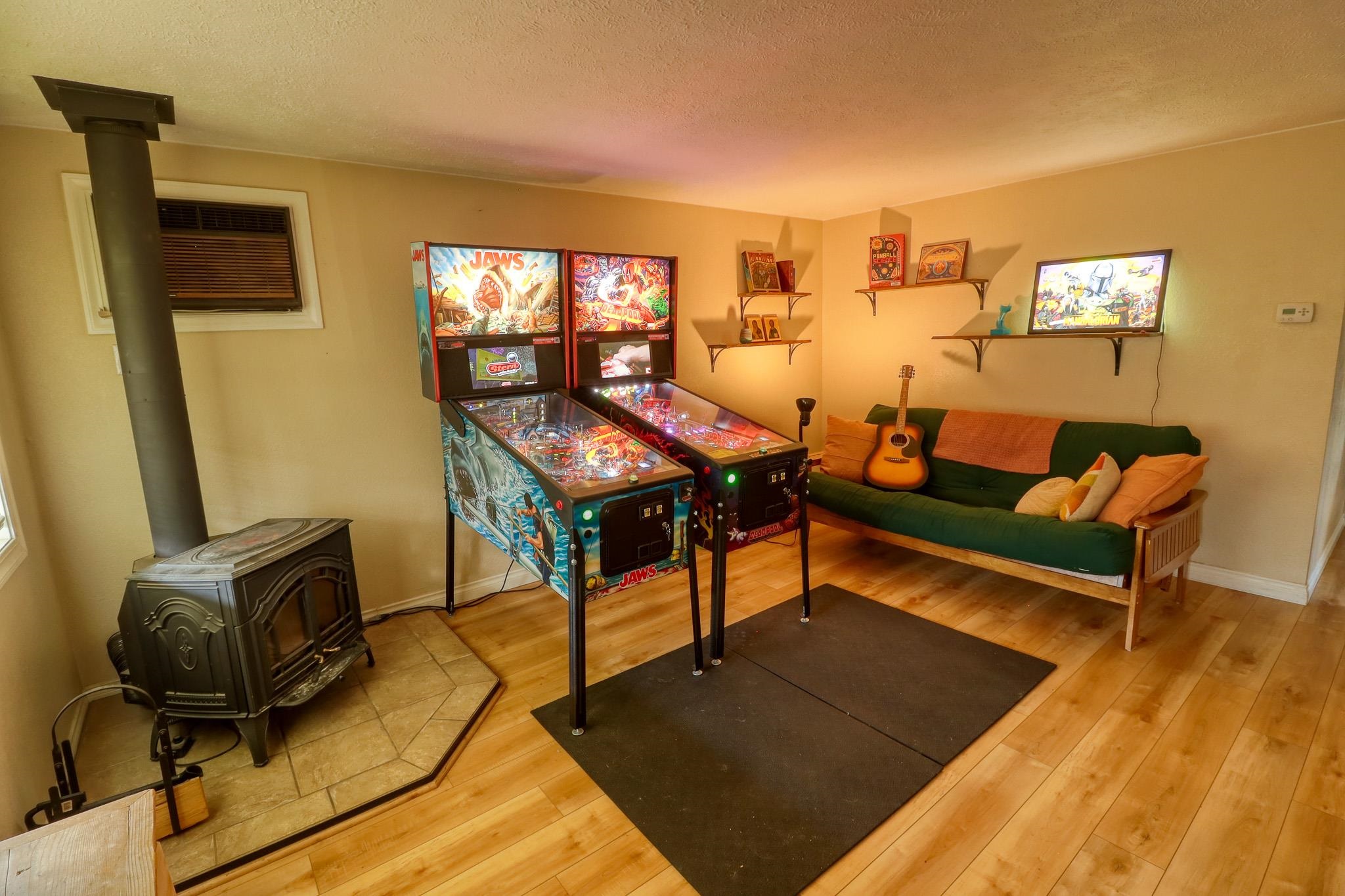 3105 S Rebecca St - Photo 3