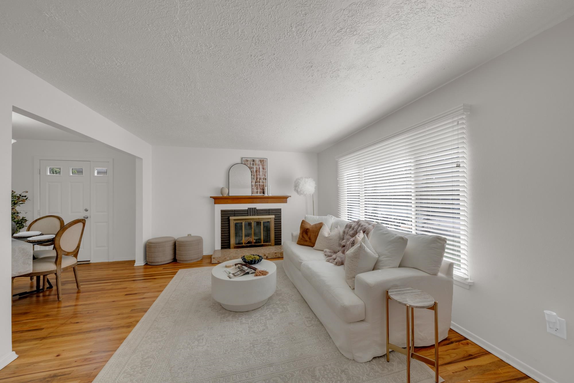 603 E COLUMBIA Ave - Photo 4