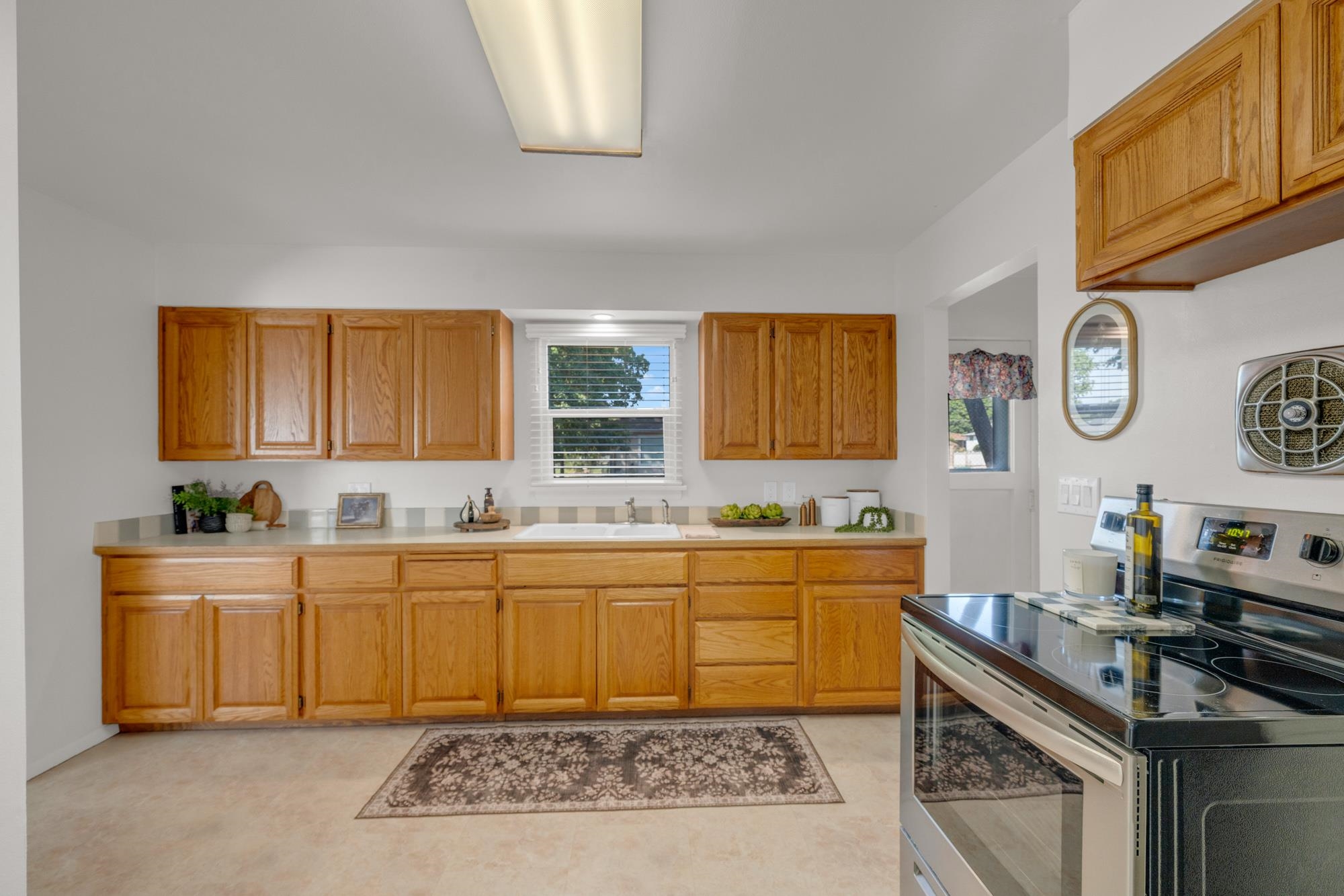 603 E COLUMBIA Ave - Photo 10