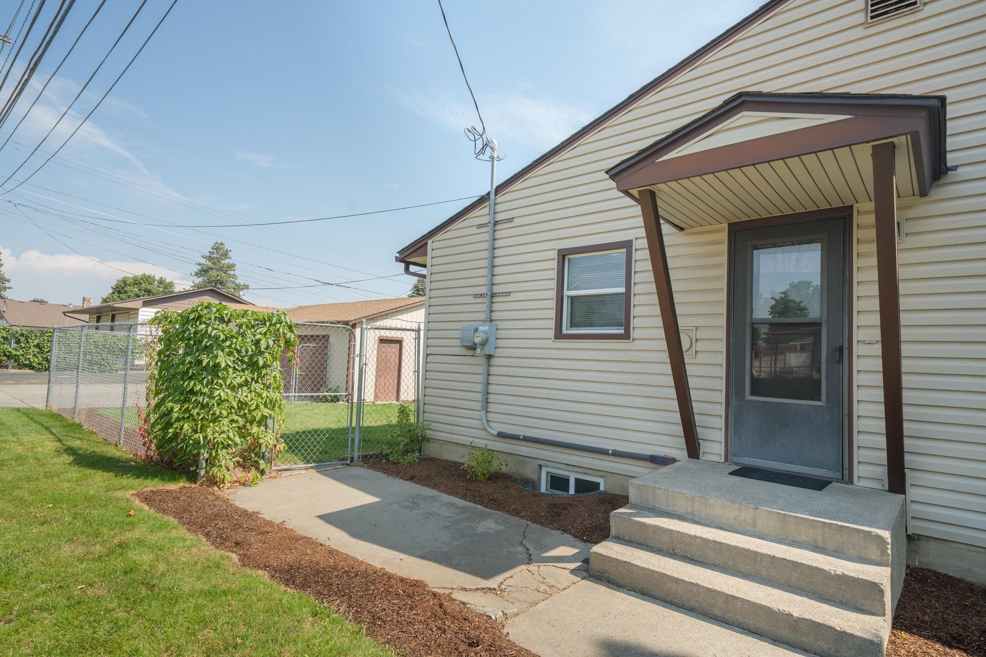 603 E COLUMBIA Ave - Photo 45