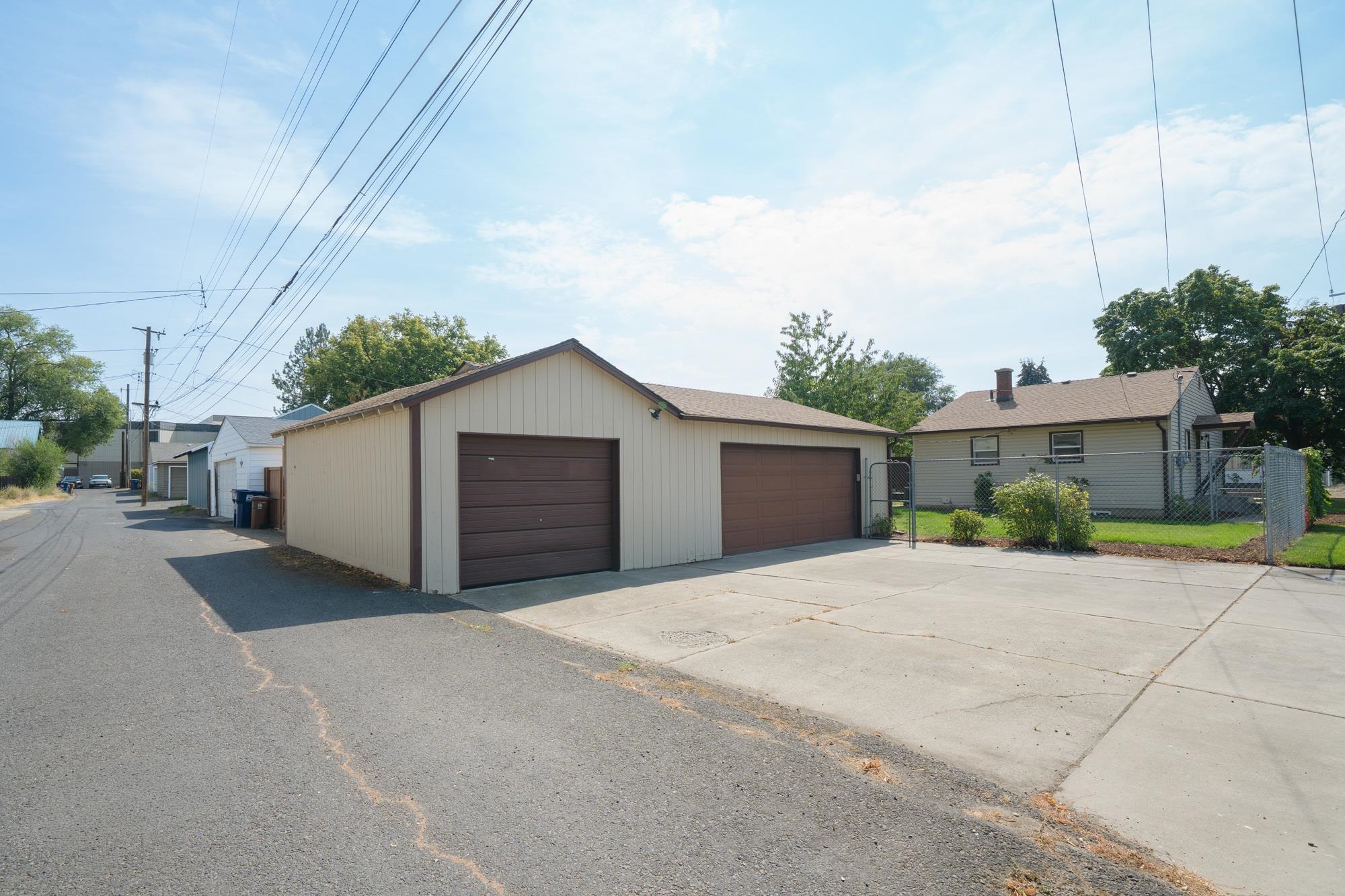 603 E COLUMBIA Ave - Photo 38
