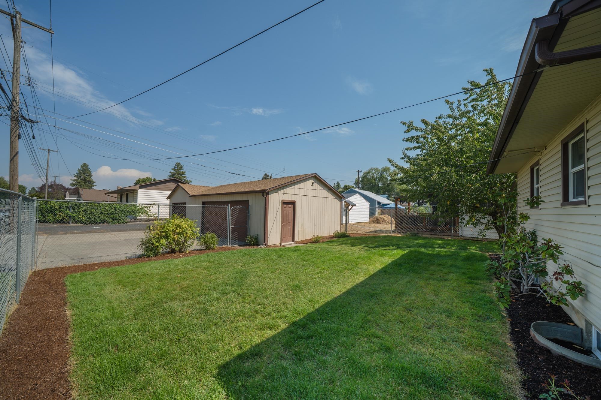 603 E COLUMBIA Ave - Photo 33
