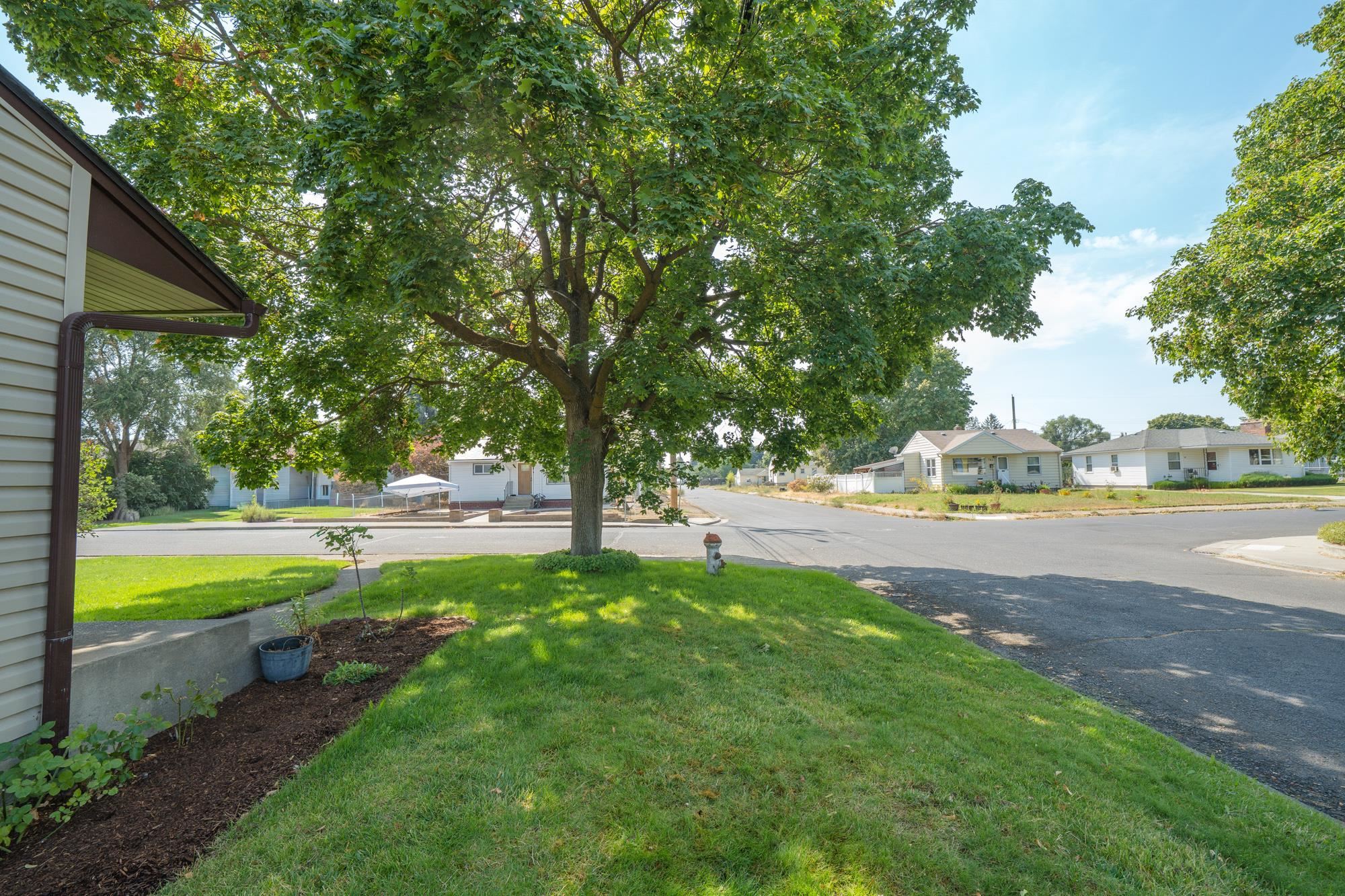 603 E COLUMBIA Ave - Photo 47