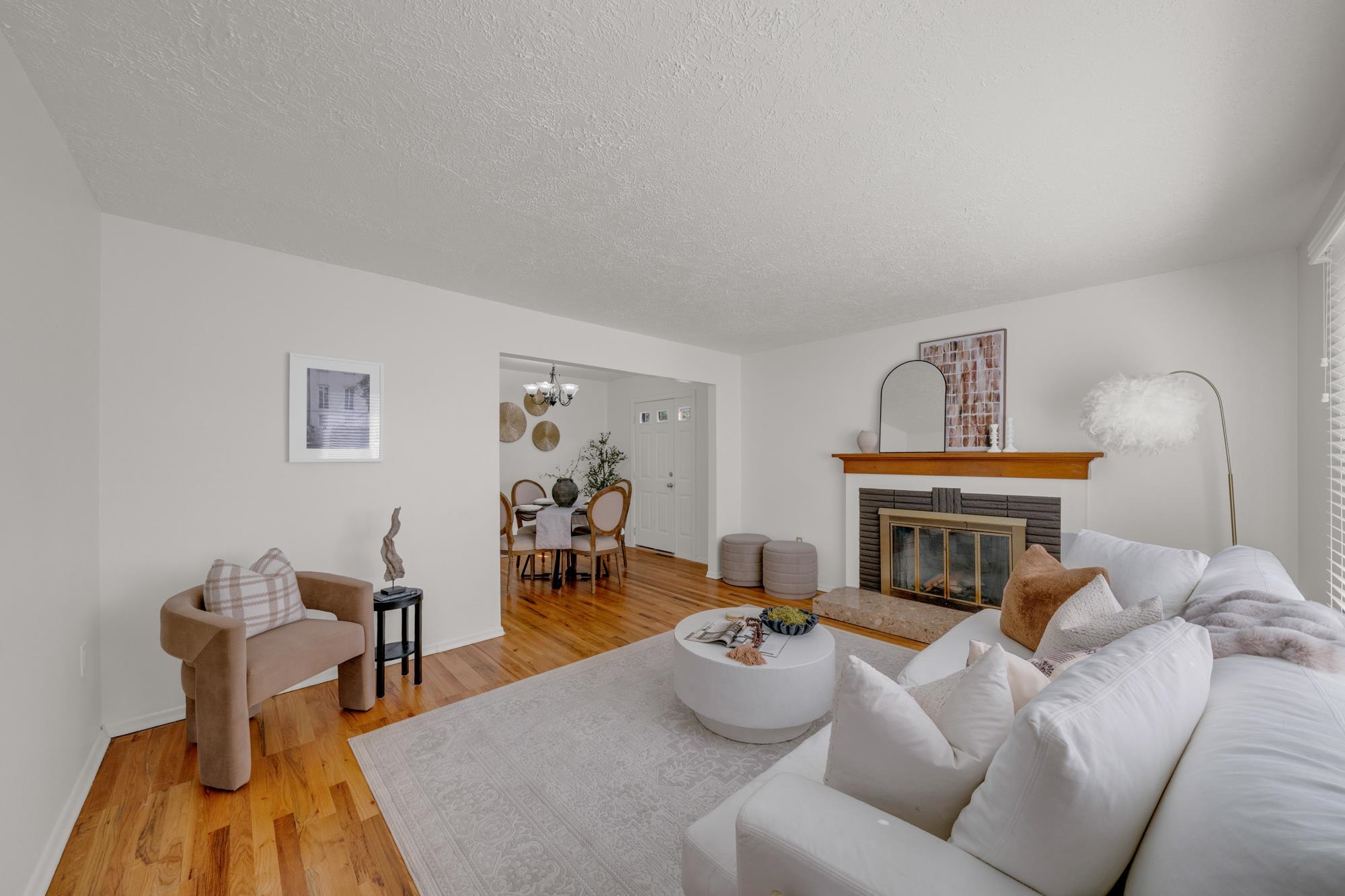 603 E COLUMBIA Ave - Photo 3