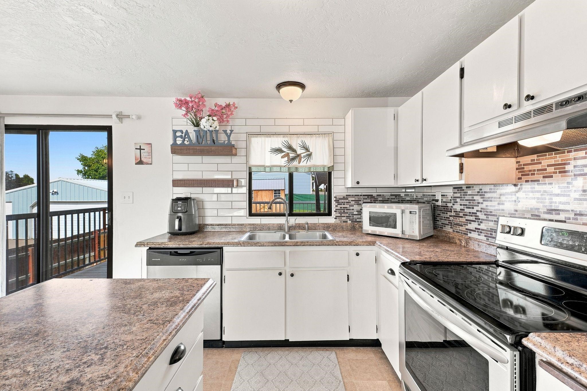 3227 E Garnet Ave Ave - Photo 14