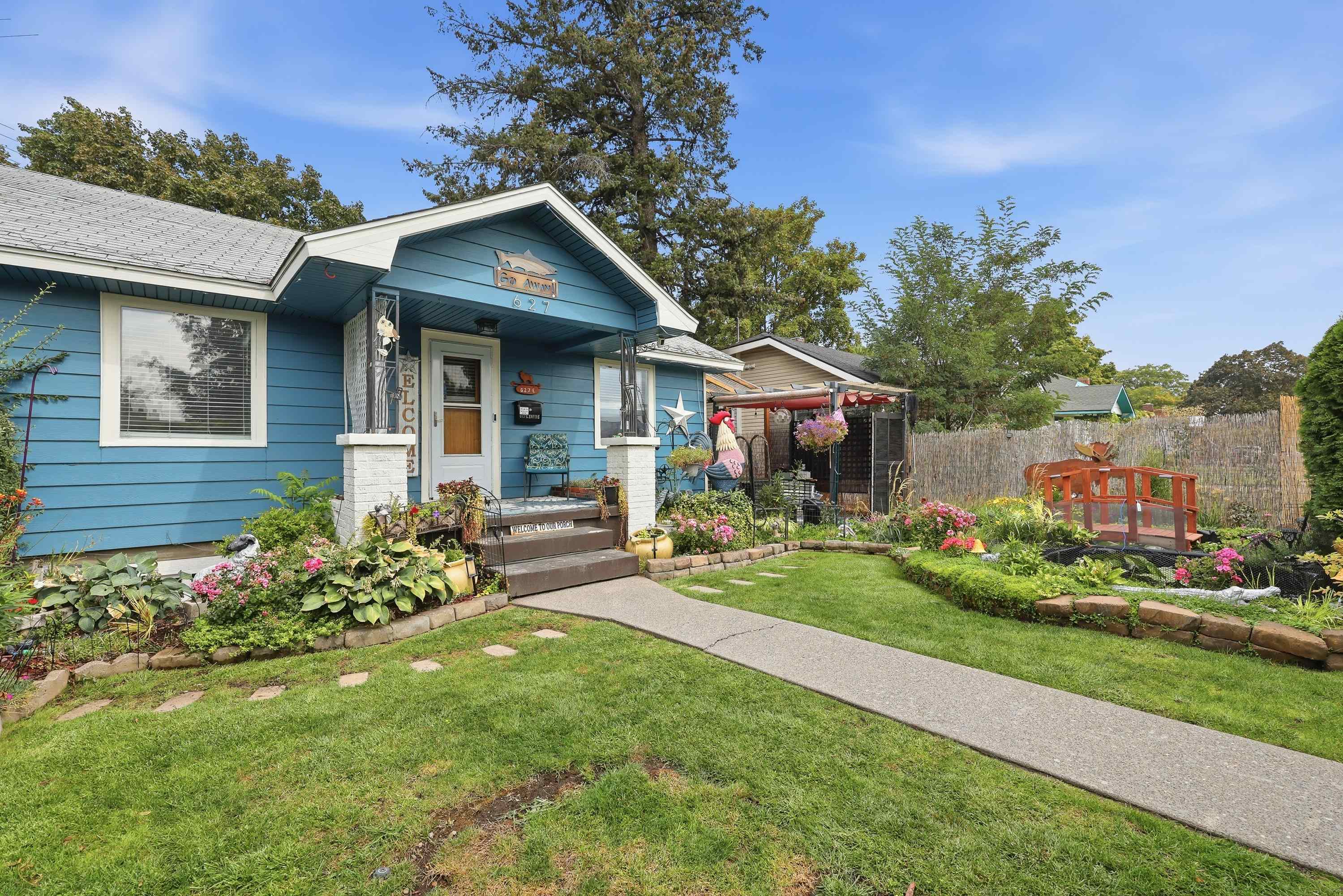 627 E Empire Ave - Photo 2