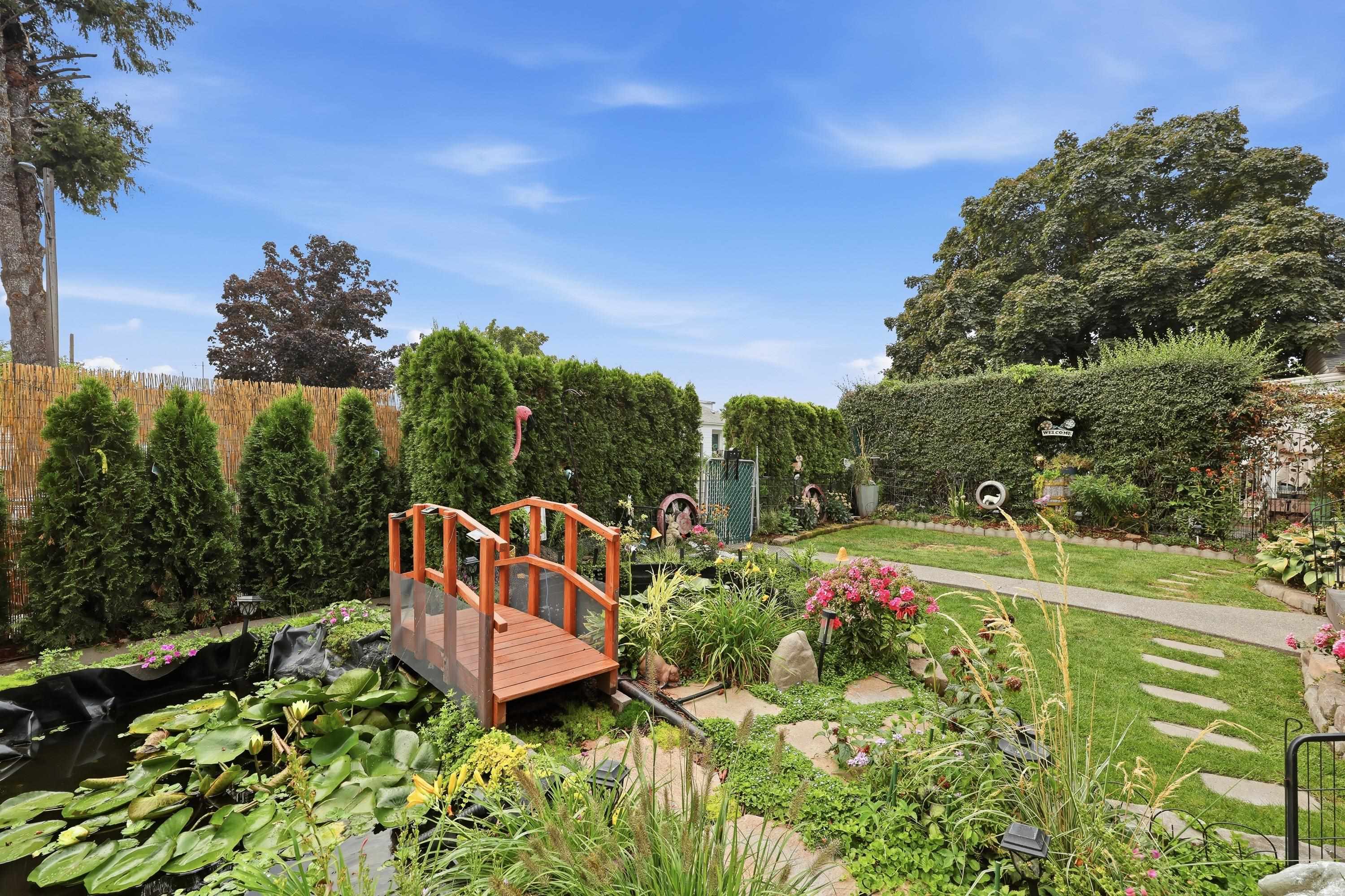 627 E Empire Ave - Photo 4