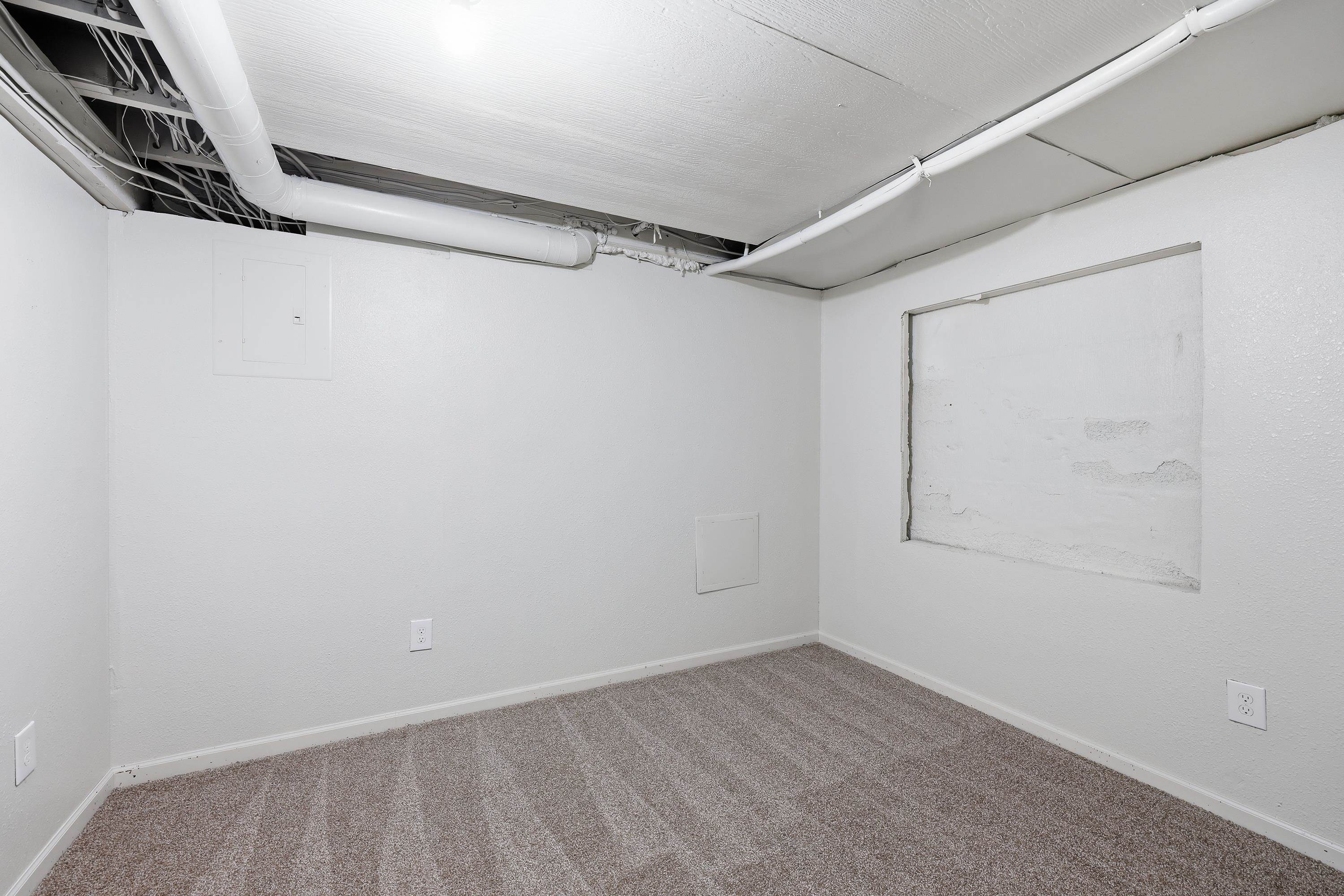 627 E Empire Ave - Photo 19