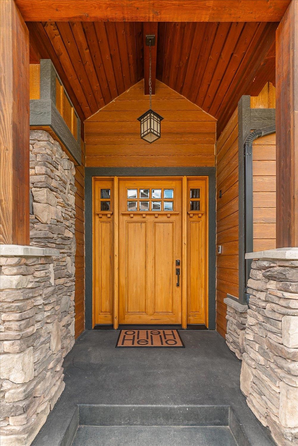 8924 E Clearview Ln - Photo 4