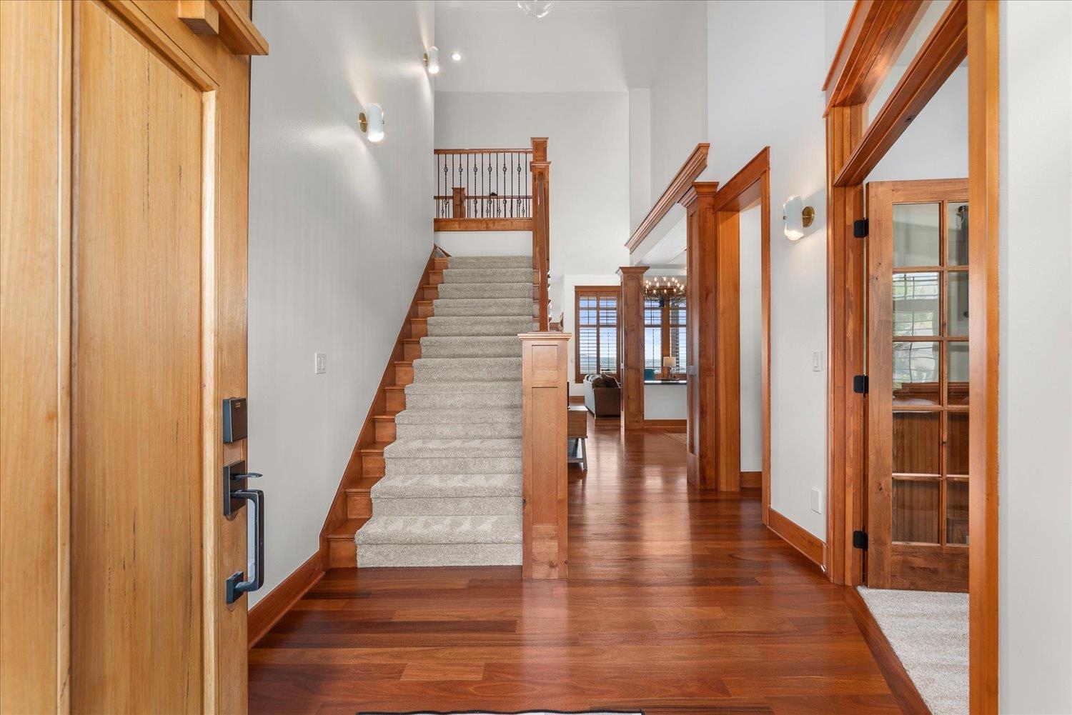 8924 E Clearview Ln - Photo 6