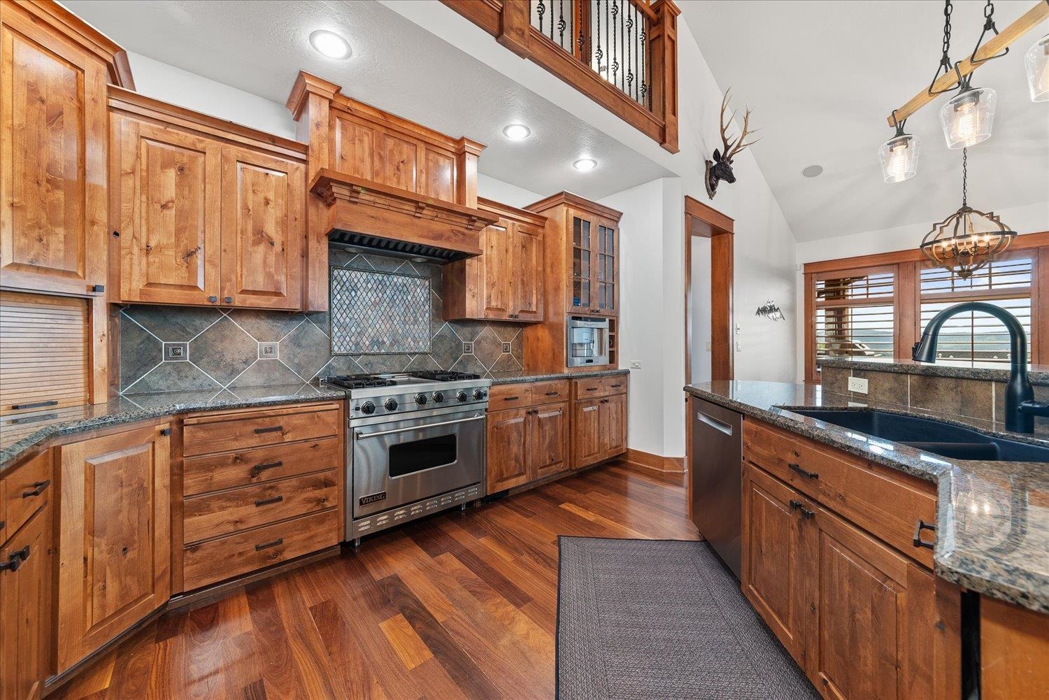 8924 E Clearview Ln - Photo 21