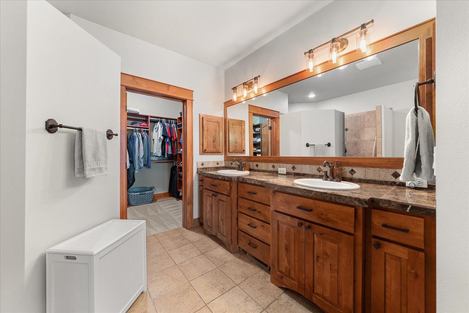 8924 E Clearview Ln - Photo 25