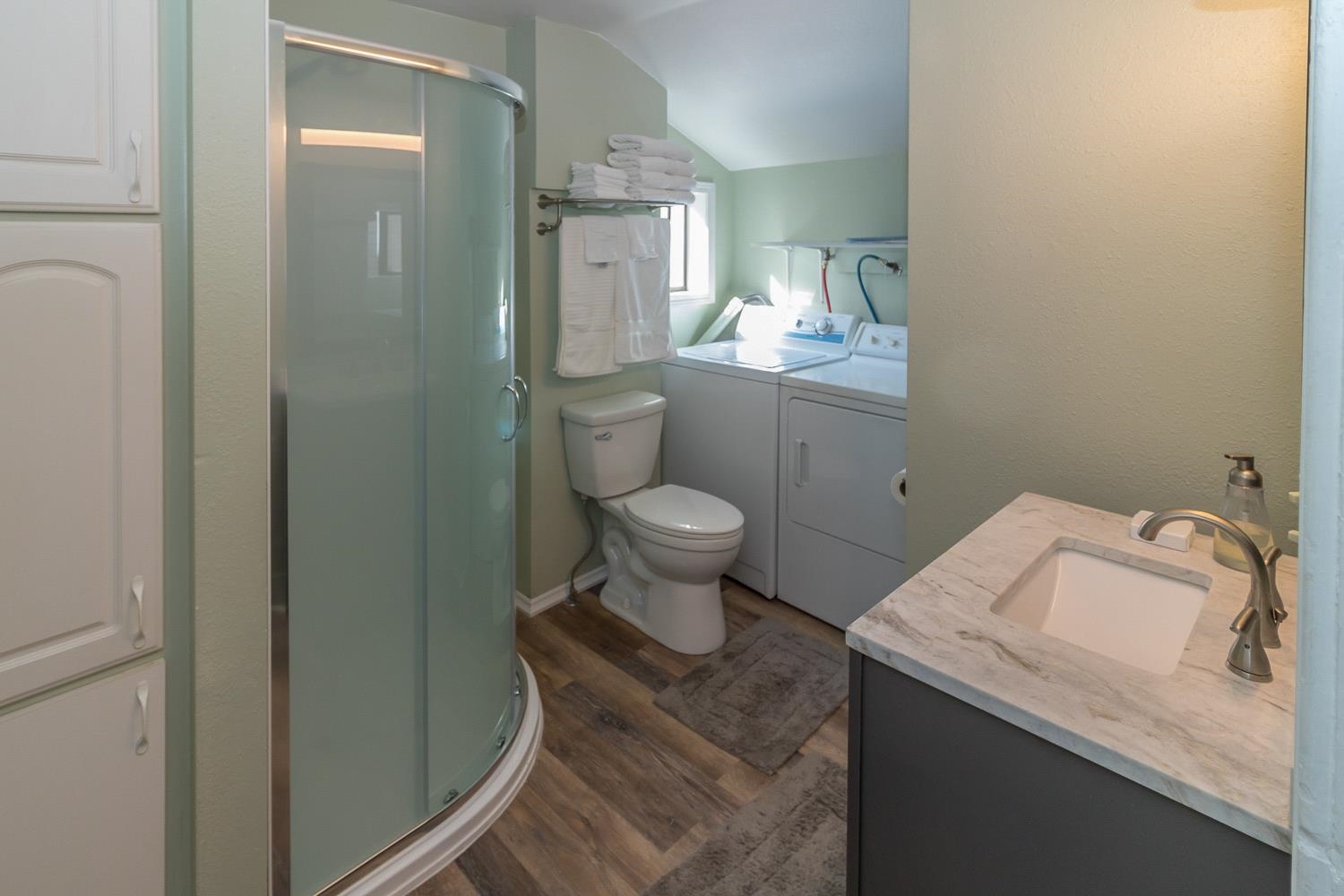 407 E 11th Ave - Photo 11
