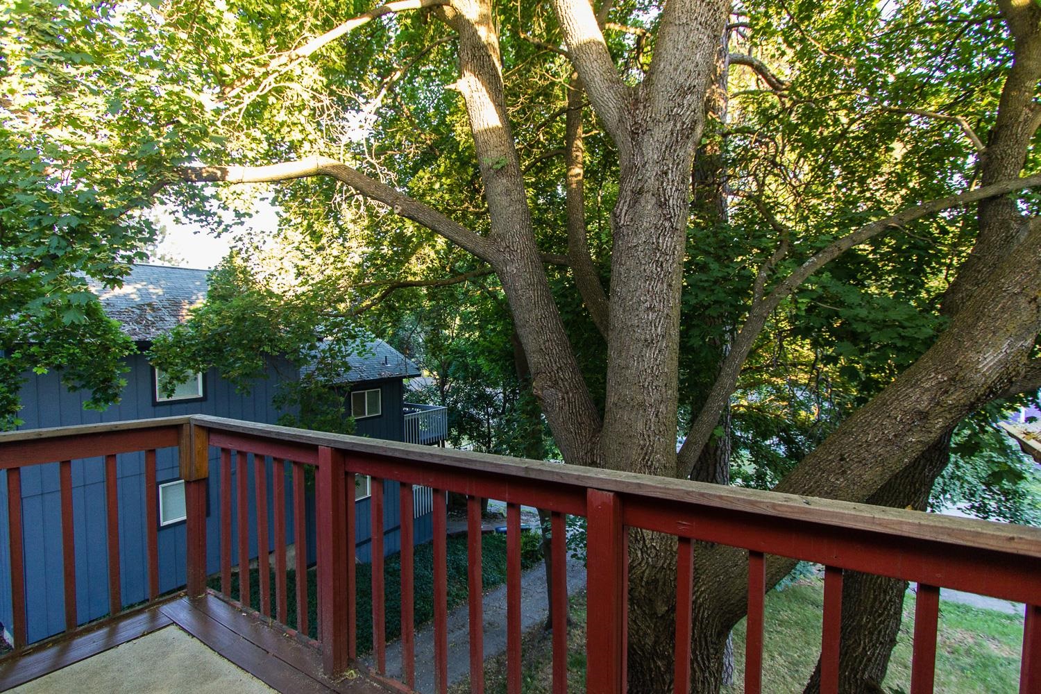 407 E 11th Ave - Photo 22