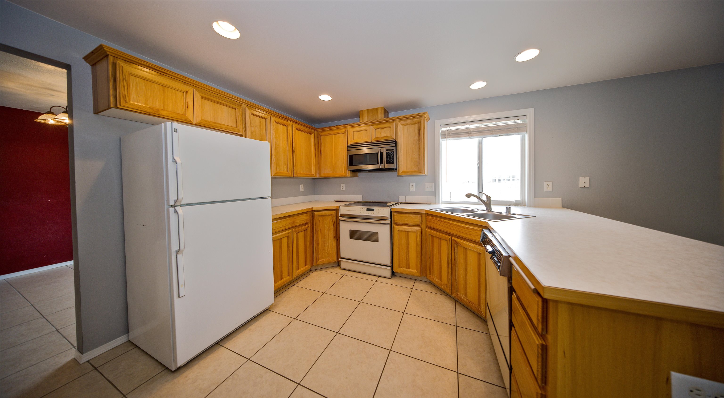 6816 S Lucas St - Photo 4