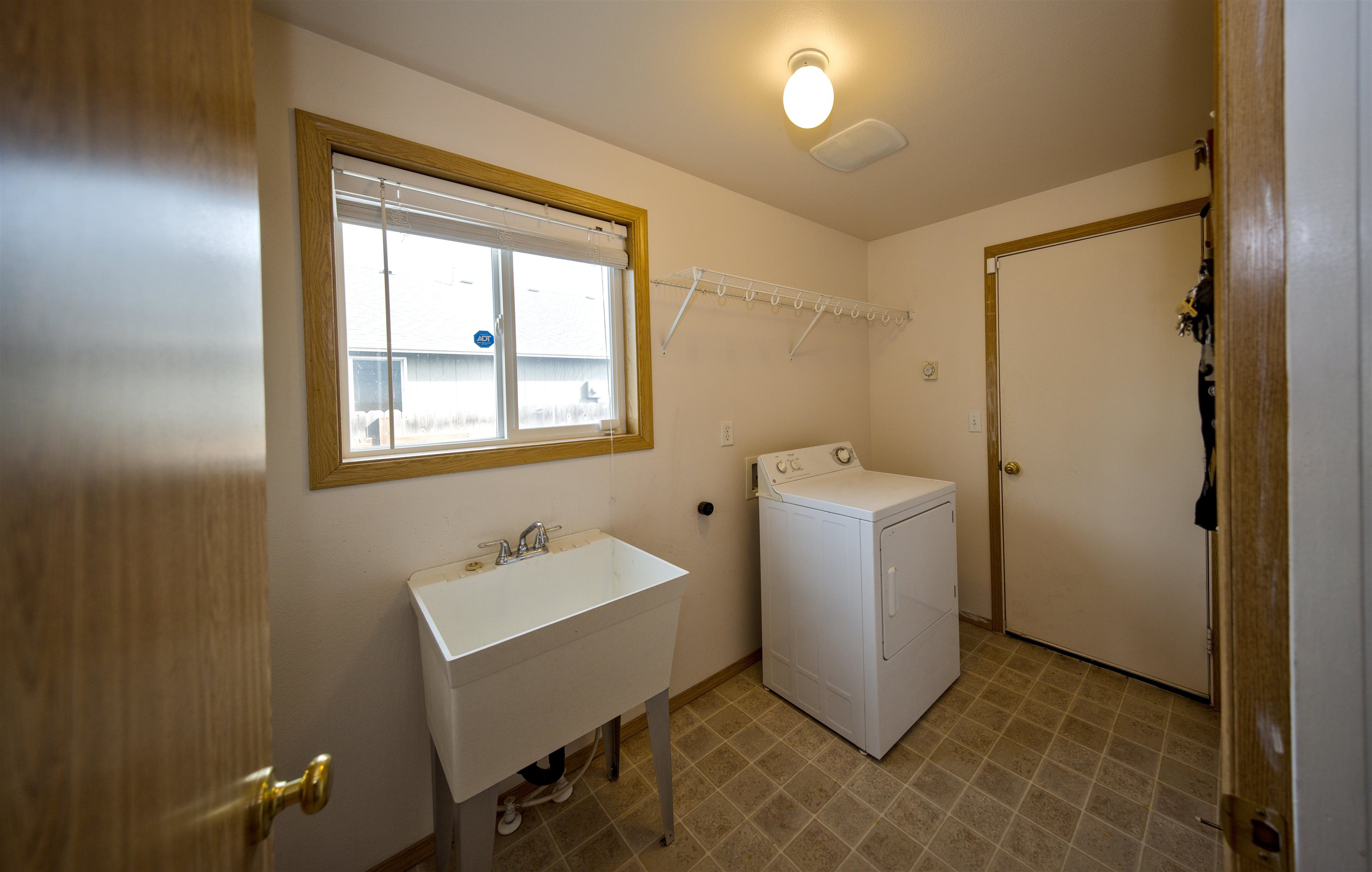 6816 S Lucas St - Photo 28