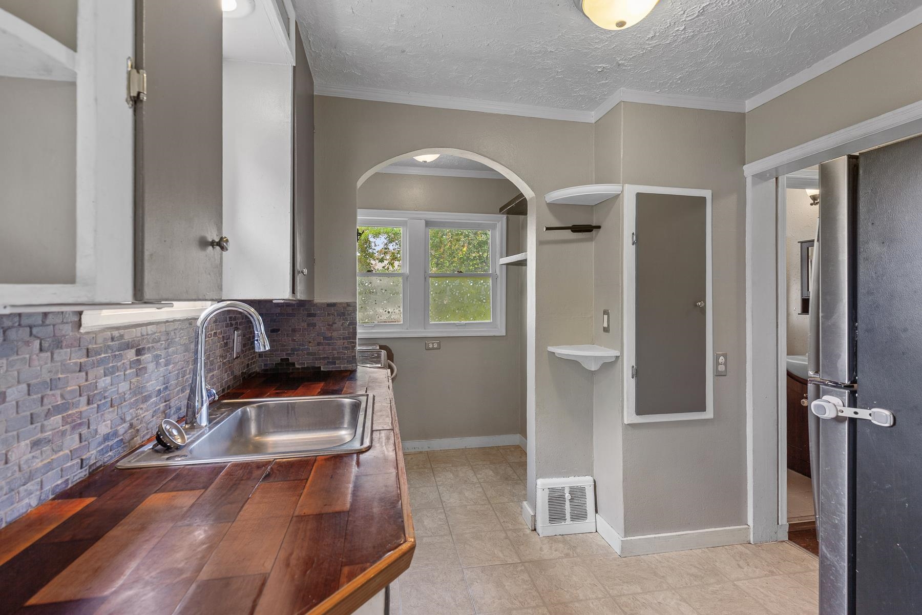 423 N Marguerite Rd - Photo 7
