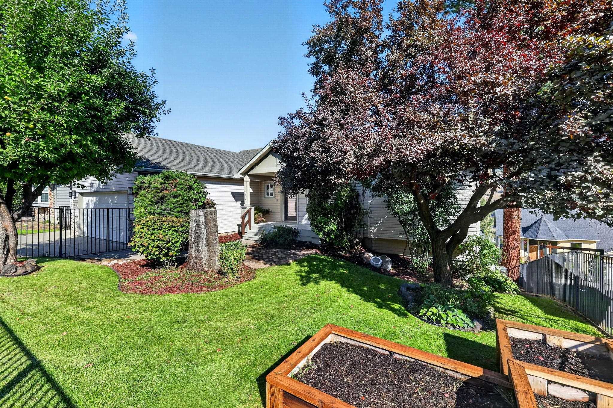 1019 W BOLAN Ave - Photo 3