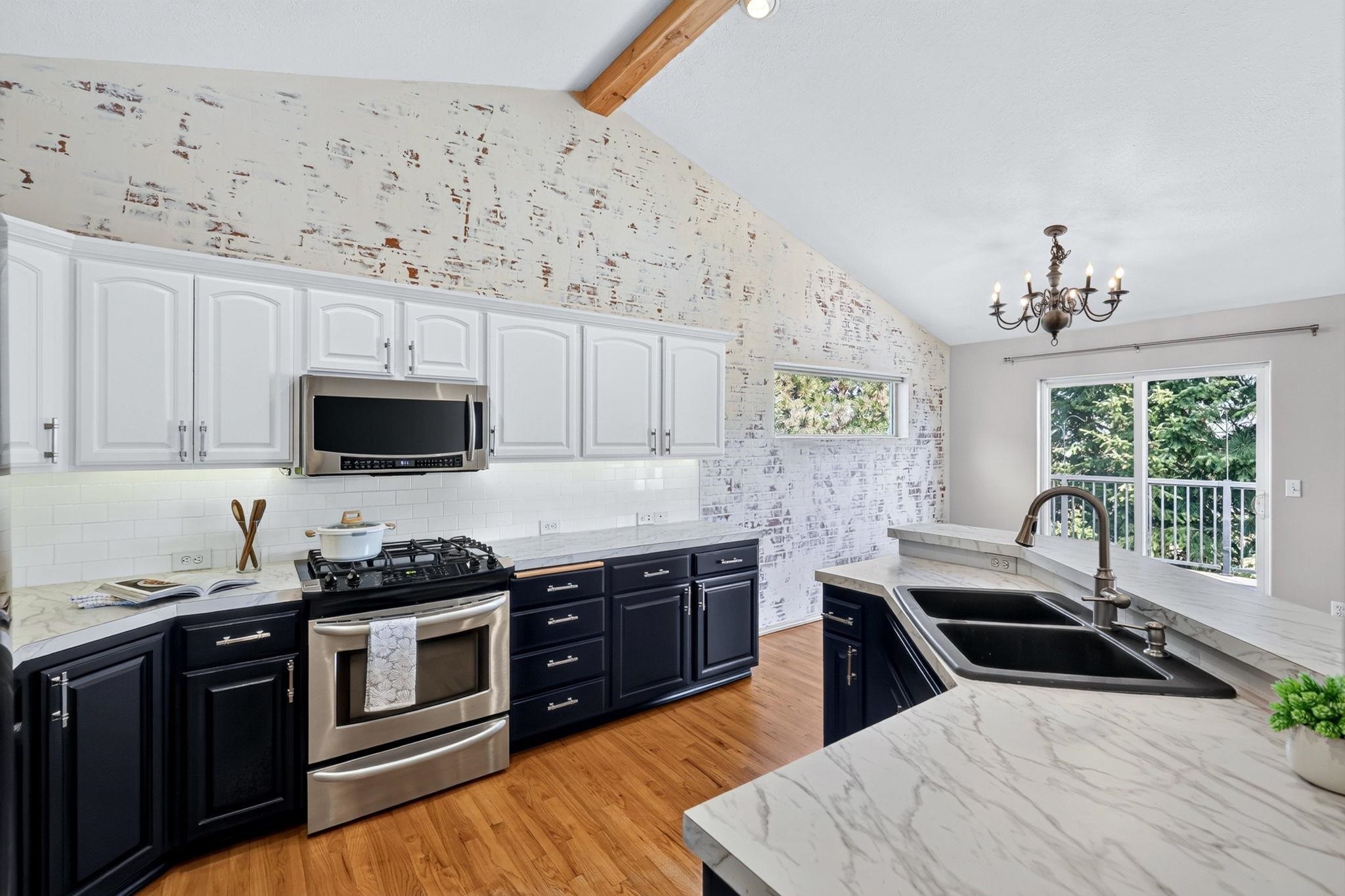1019 W BOLAN Ave - Photo 10