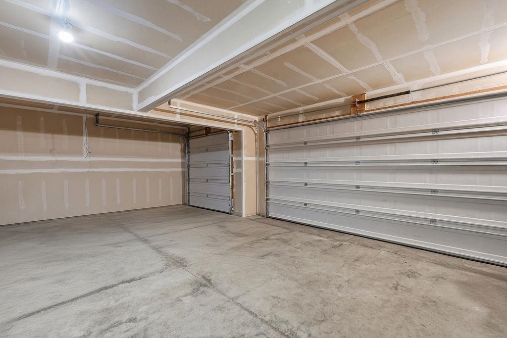 8434 W Sugar Ct - Photo 30
