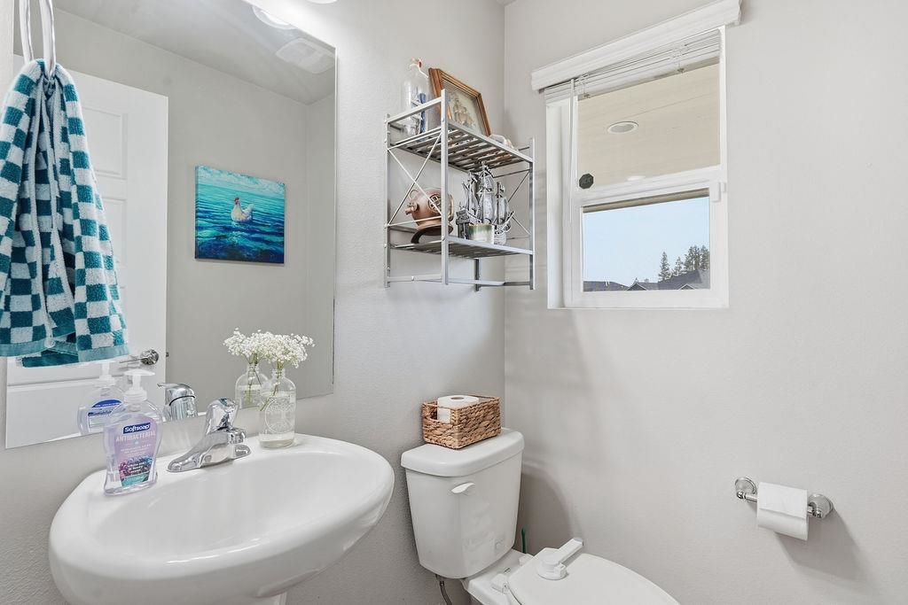 8434 W Sugar Ct - Photo 14