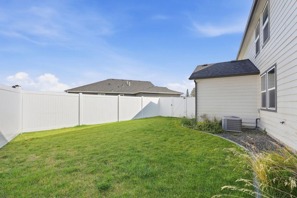8434 W Sugar Ct - Photo 34