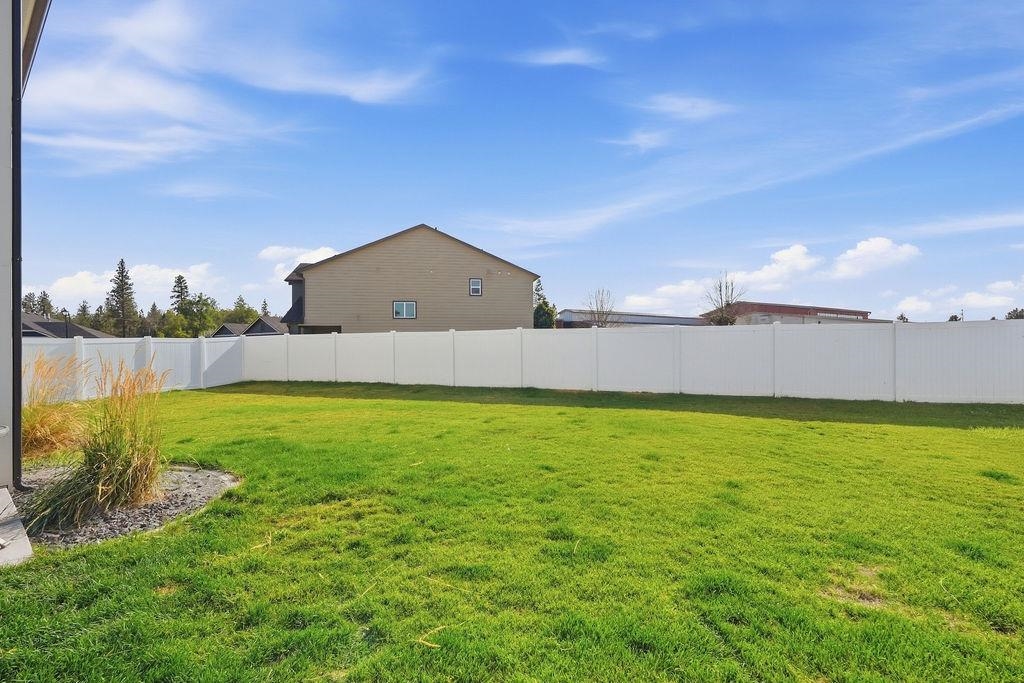 8434 W Sugar Ct - Photo 36