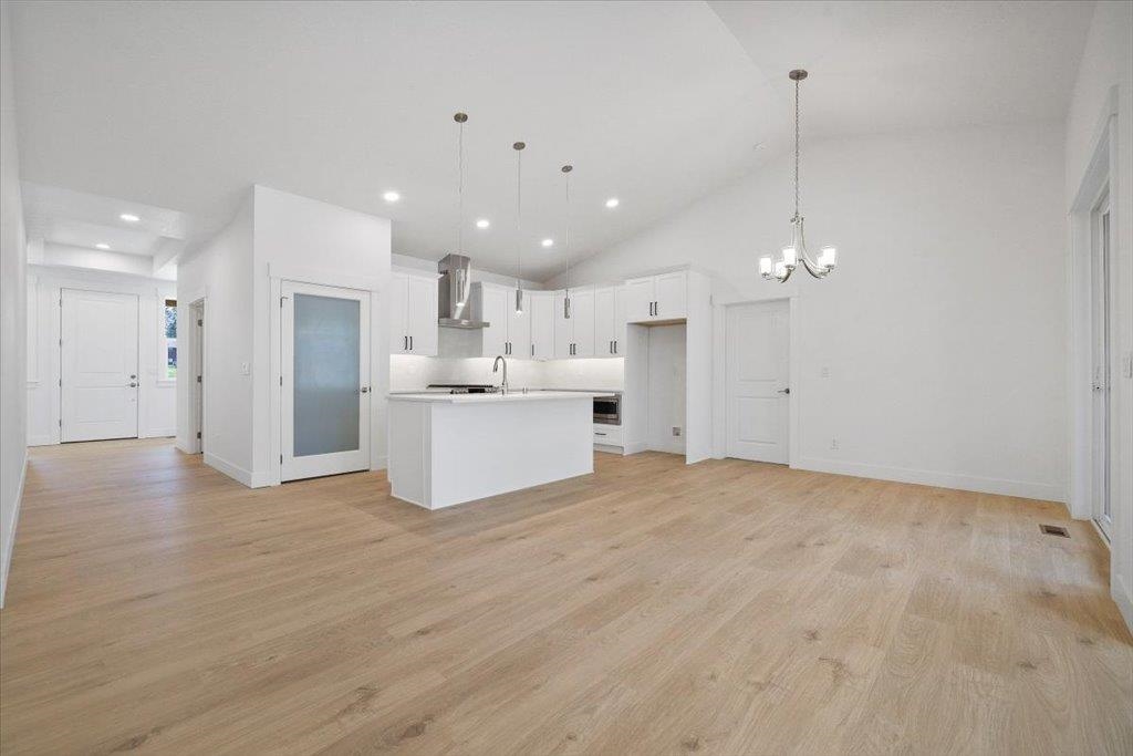 11119 E 27th Ave - Photo 8
