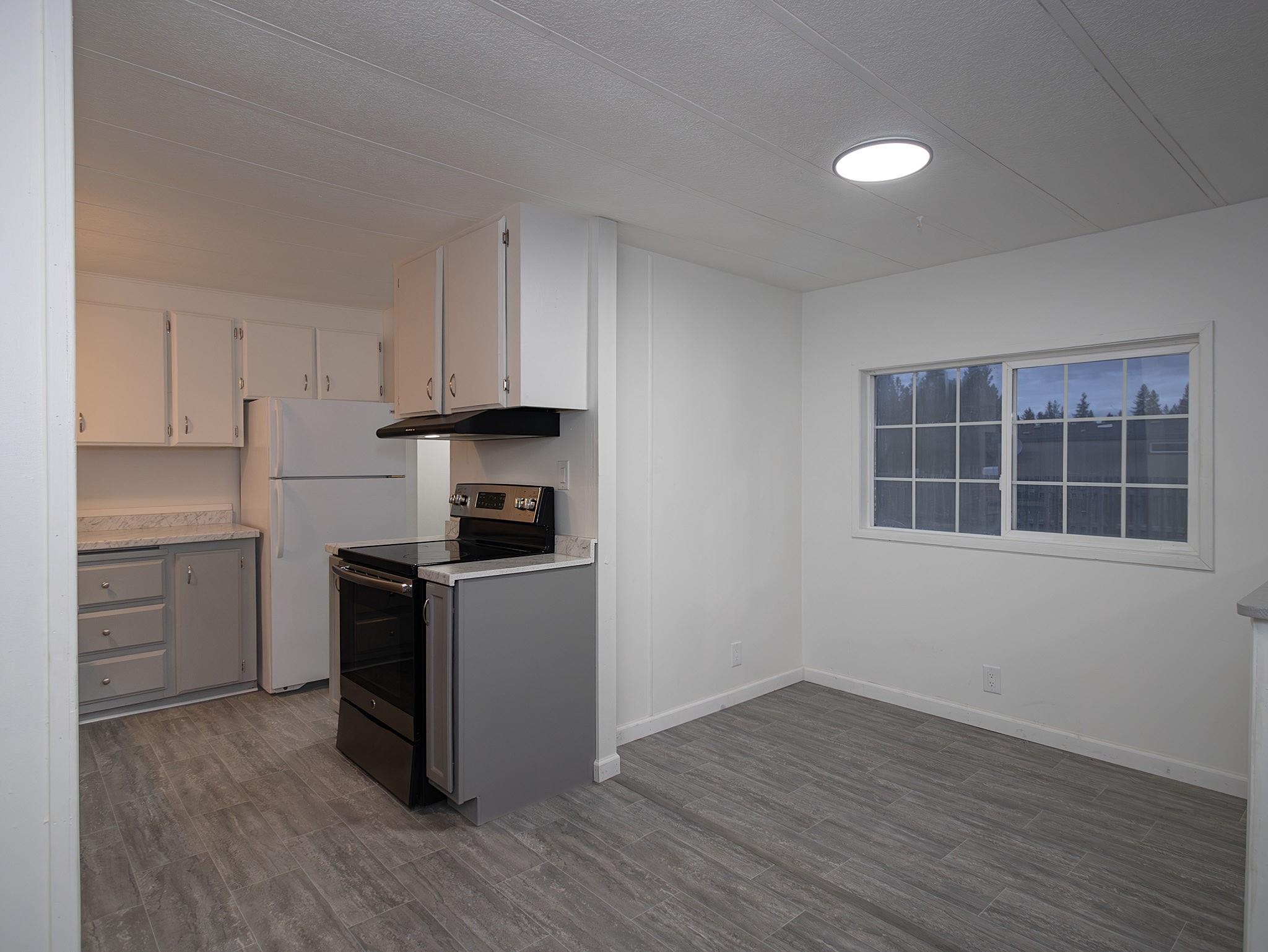40414 N Newport Hwy - Photo 9
