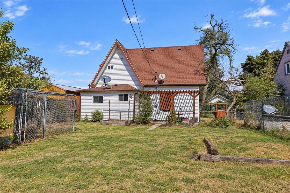 1712 E Queen Ave - Photo 25