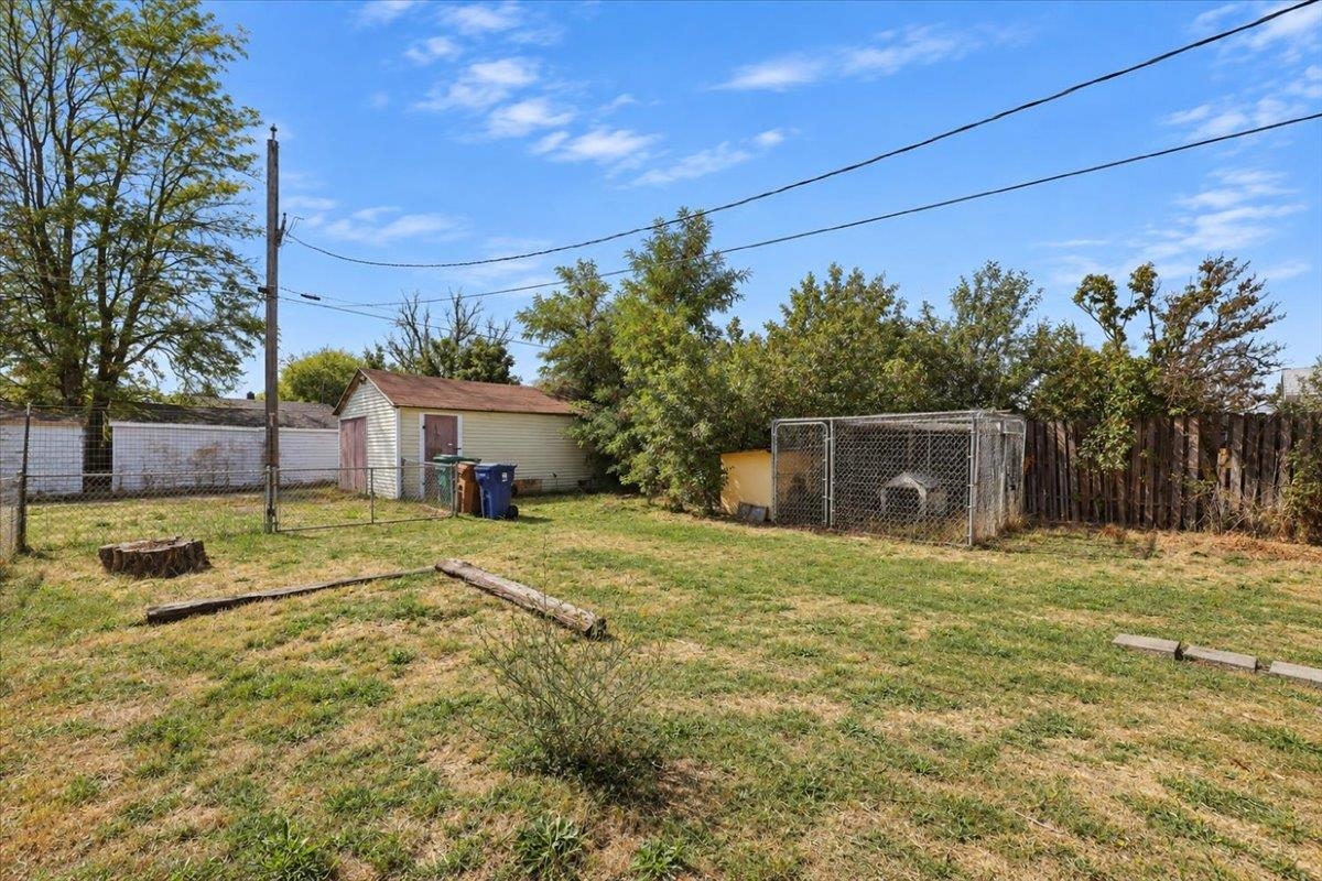 1712 E Queen Ave - Photo 27