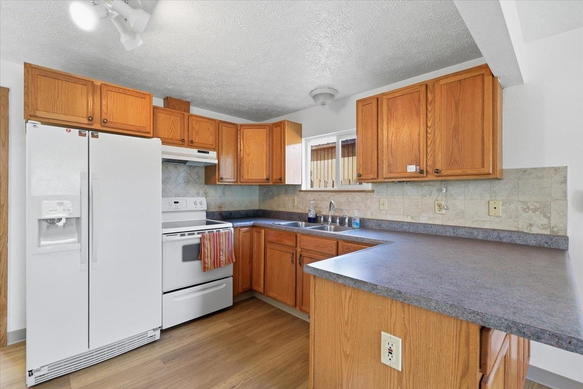 1712 E Queen Ave - Photo 13