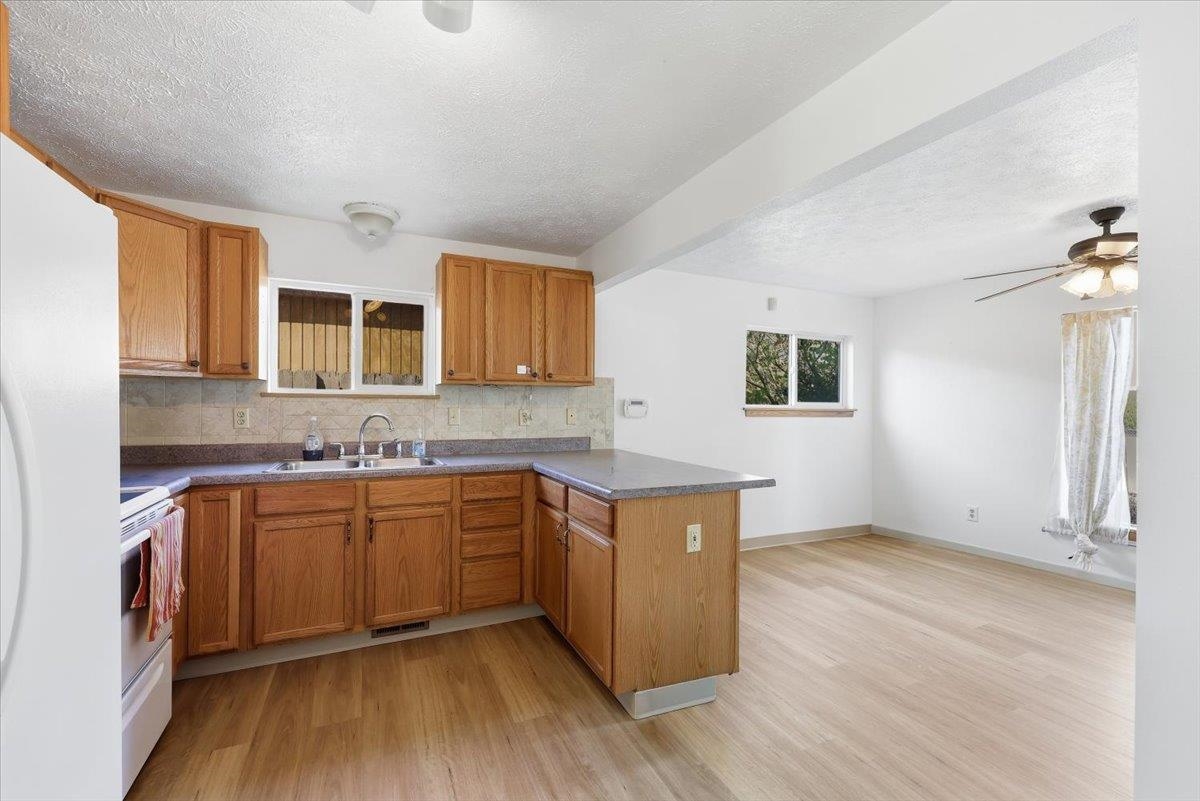 1712 E Queen Ave - Photo 14