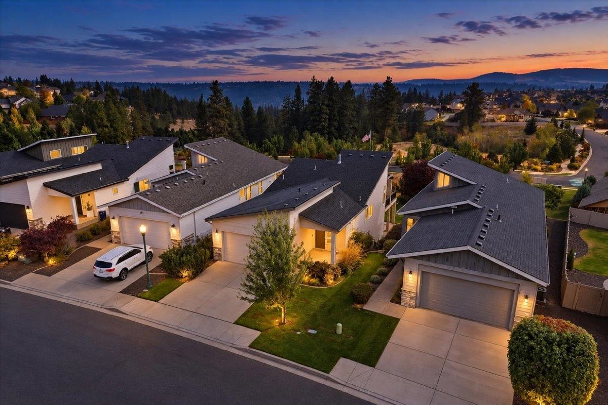 6815 S Blackwing Ct - Photo 2