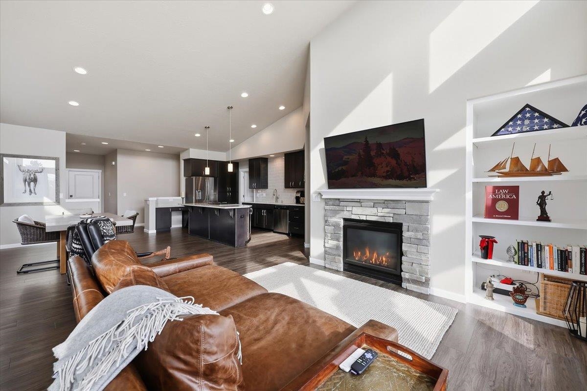 6815 S Blackwing Ct - Photo 6