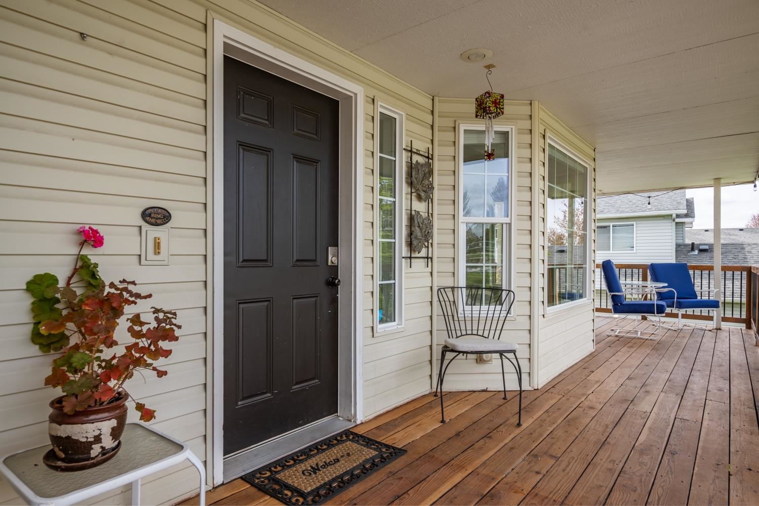 814 E Justin Ave - Photo 2