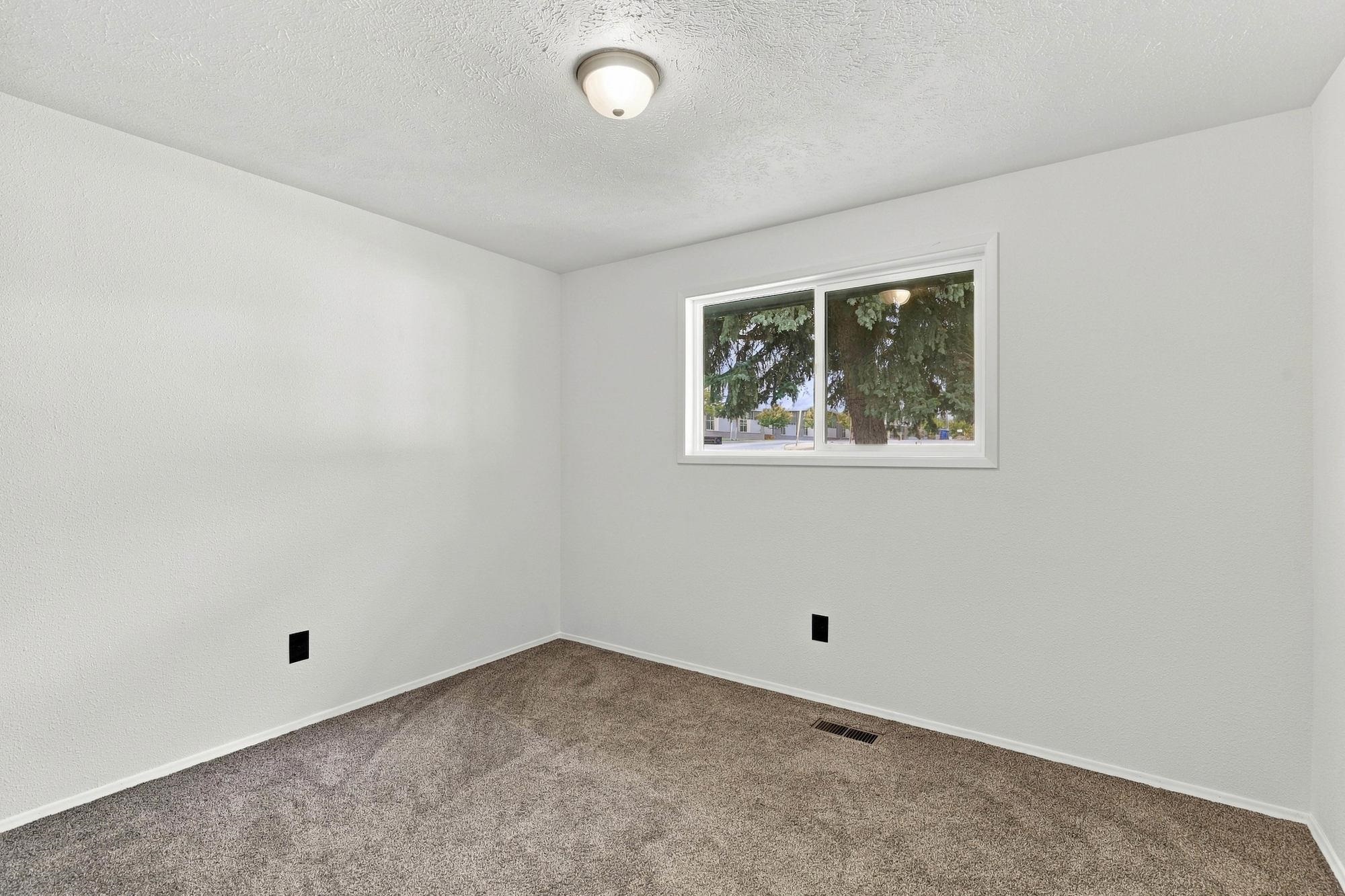 14706 E 24th Ave - Photo 19