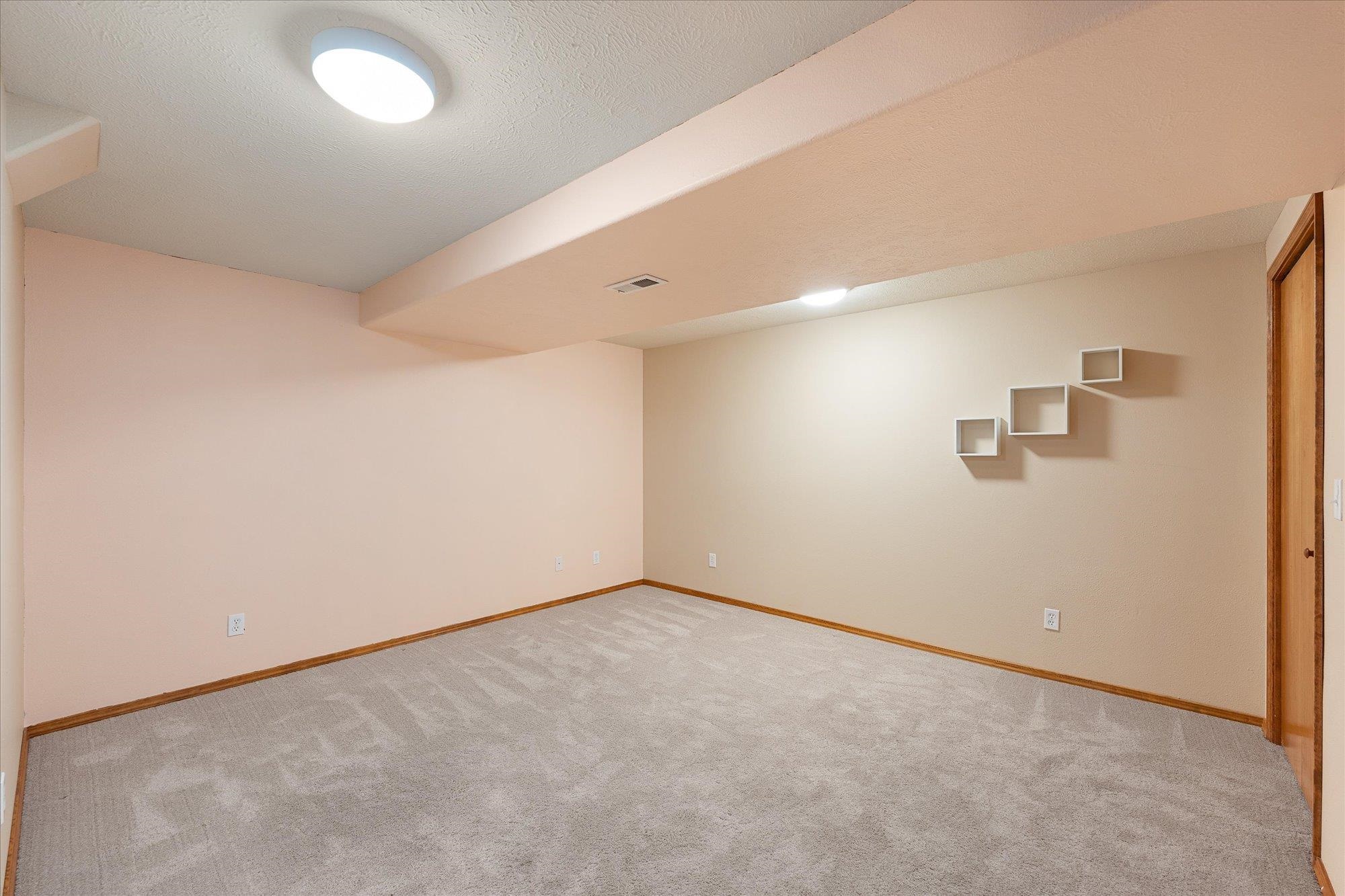 1111 S Newer Ct - Photo 23
