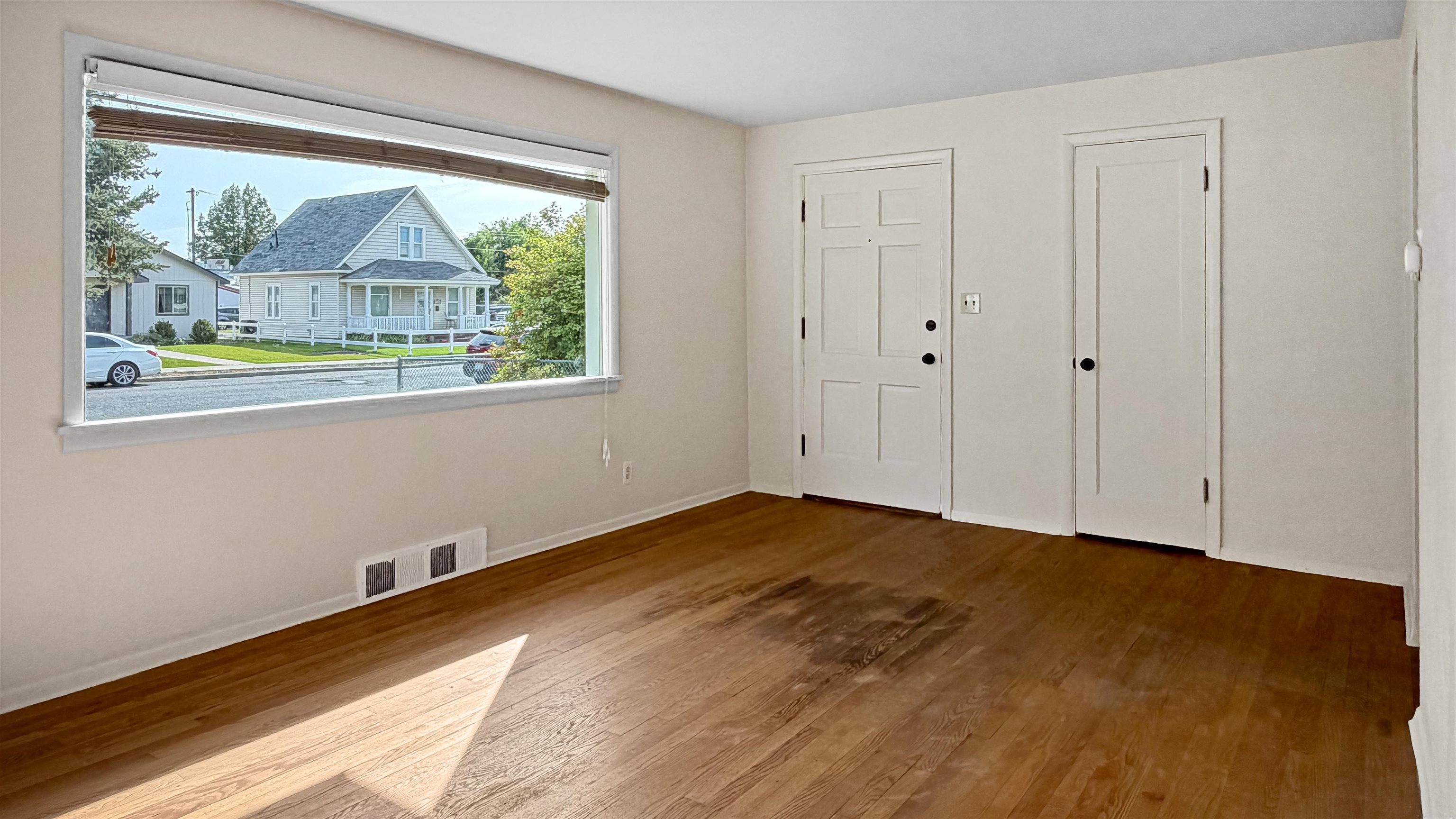 3507 E Jackson Ave - Photo 5