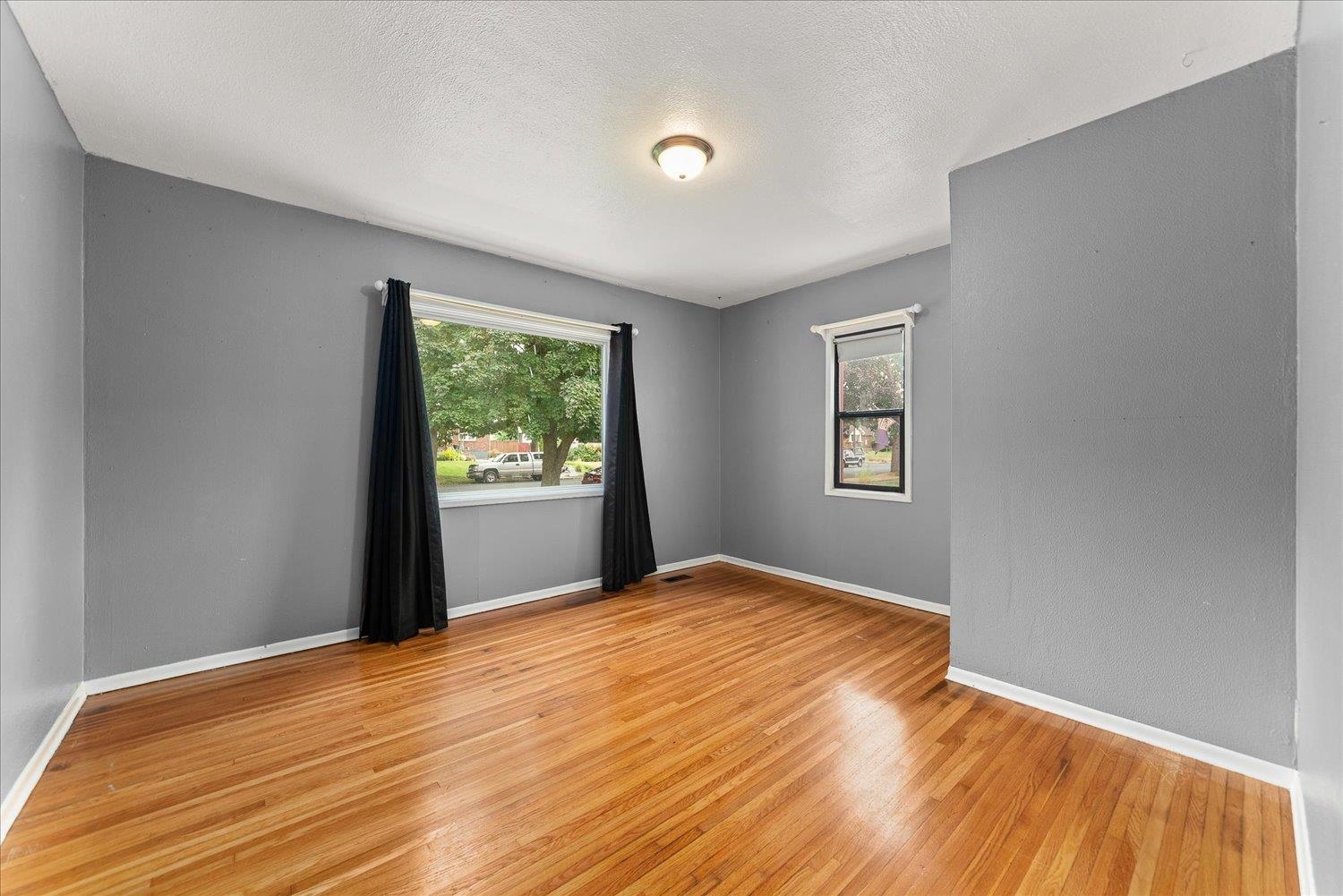 2617 N Atlantic St - Photo 5