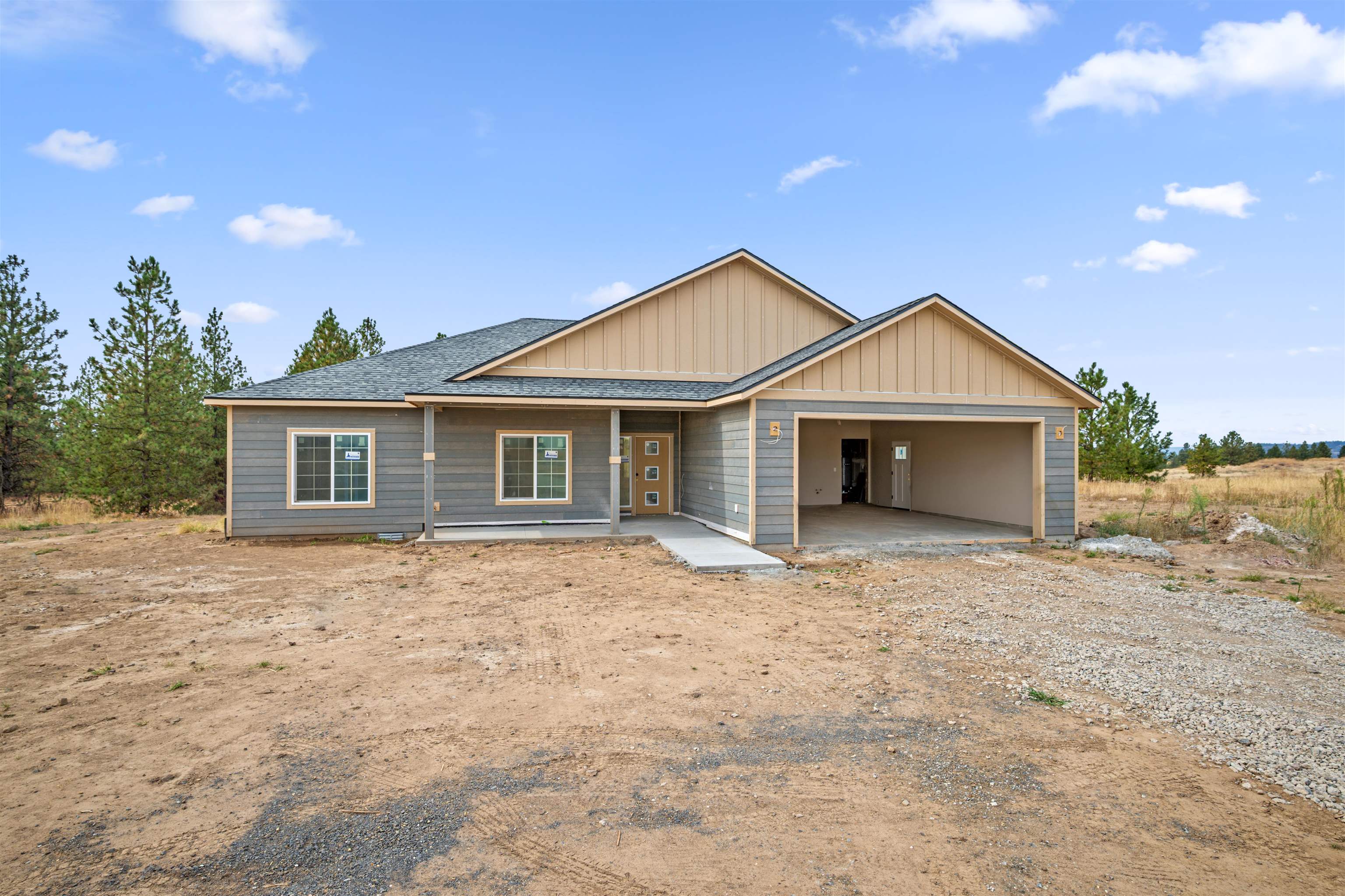 15389 N Ritchey Rd - Photo 1