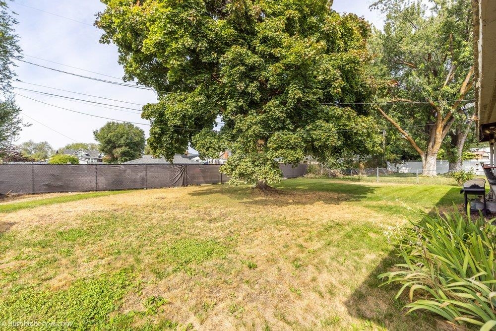 2111 N Sycamore St - Photo 24