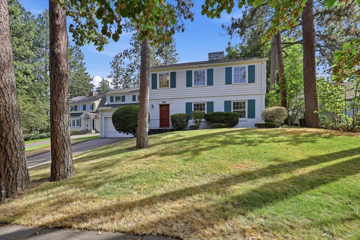 2227 S Garfield St - Photo 2