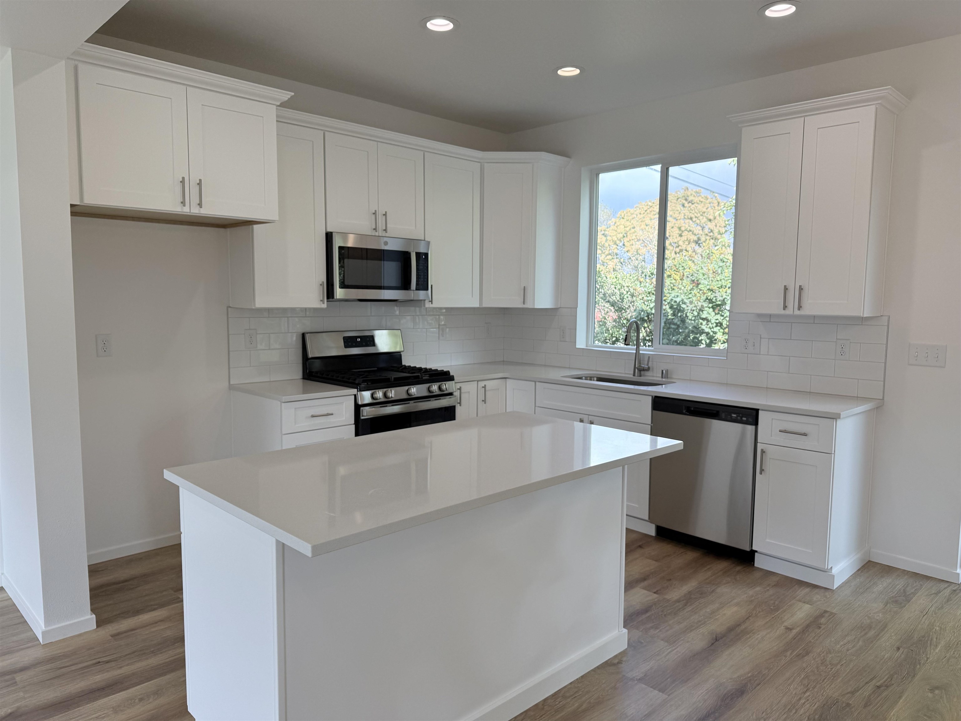 9503 E Michielli Ln - Photo 3