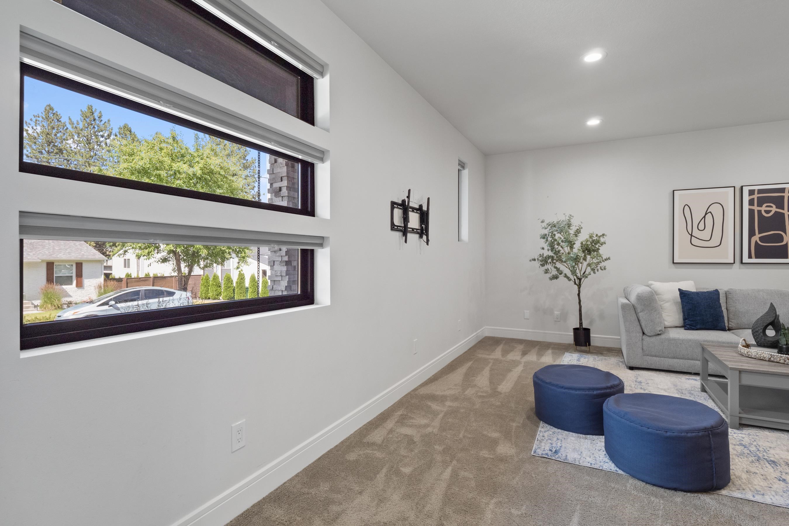 8928 E South Riverway Ave - Photo 7