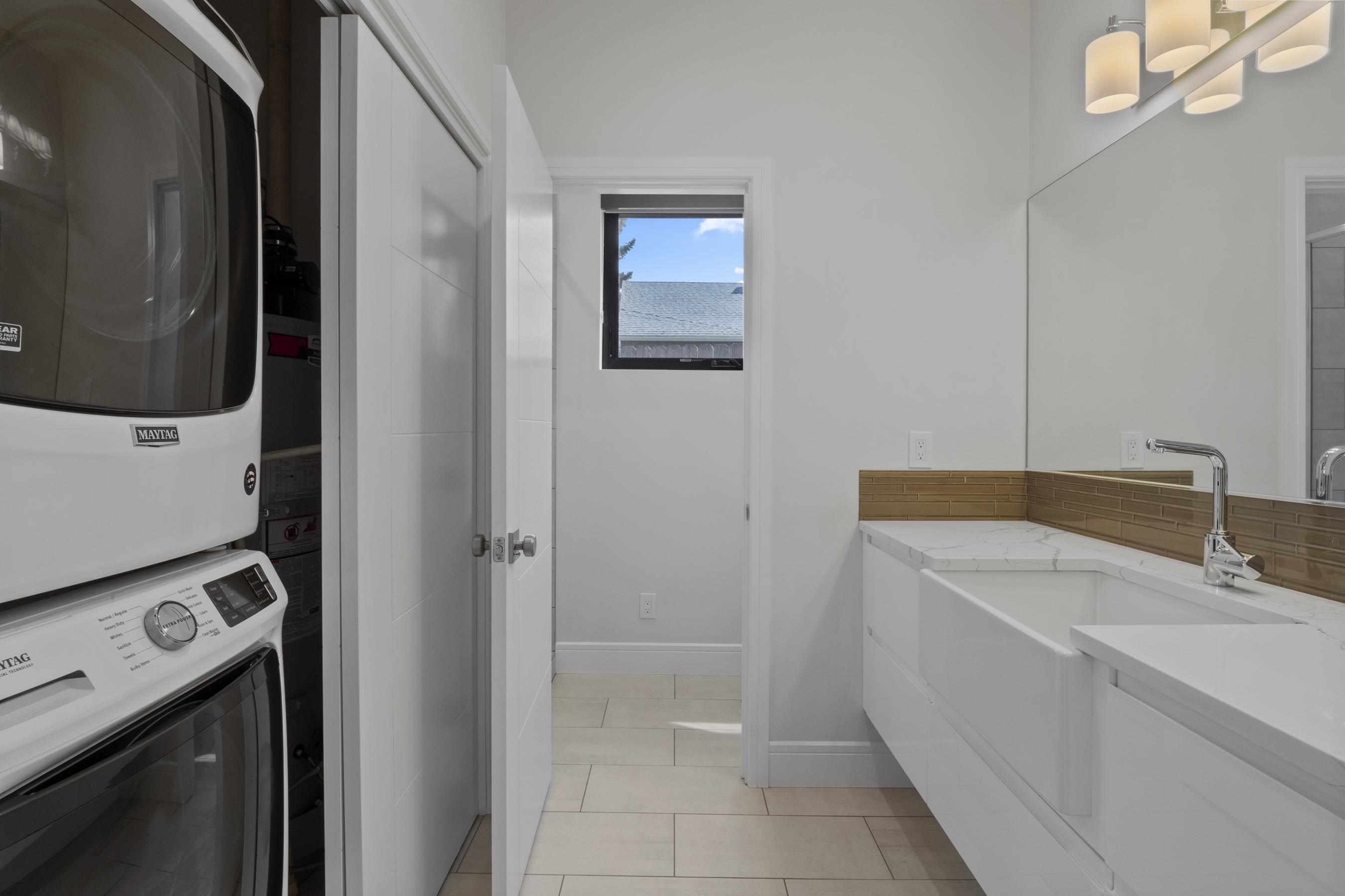 8928 E South Riverway Ave - Photo 13